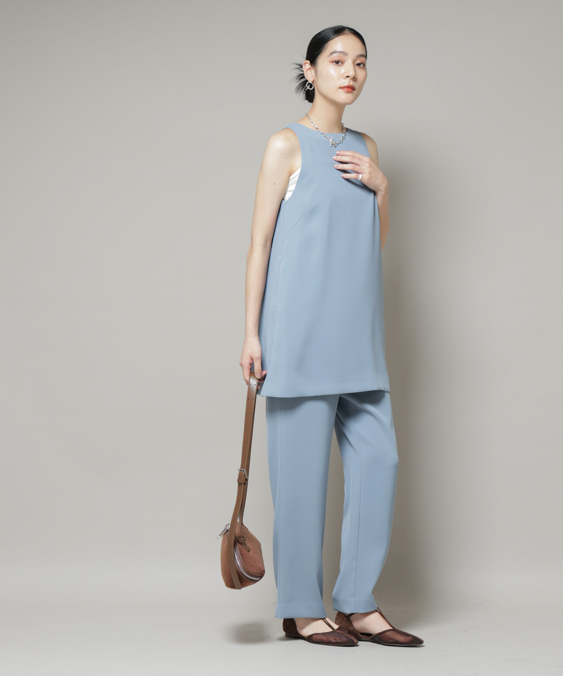 nano･universe「ダブルクロスノースリーブブラウス&times;パンツセットアップ」|ワンピース|