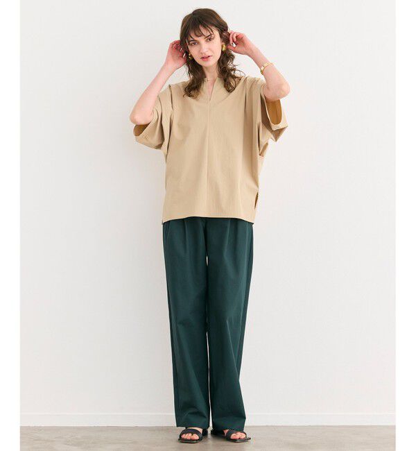 BEIGE,「【接触冷感/UVカット/洗える・BAILA 8.9月合併号掲載】YANN / Vスリットプルオーバーブラウス」|シャツ・ブラウス|