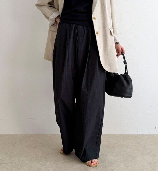 fredy emue「コットンナイロンタックギャザーパンツ」|チノ|