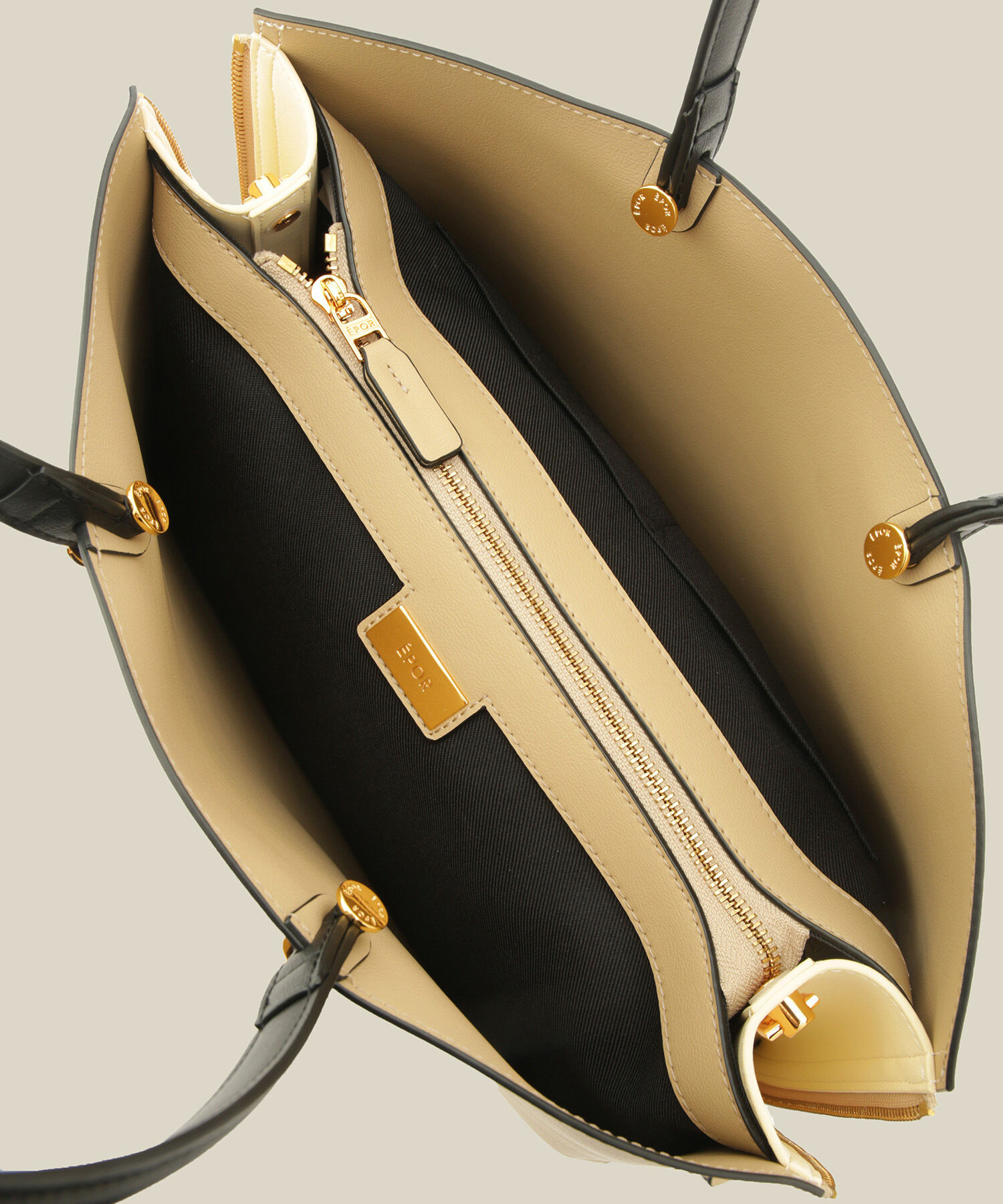 ROPE「【E'POR】Y BAG Medium+【WEB限定/一部店舗限定】【通勤】【A4/PC対応】【25AW】」|ショルダー・メッセンジャー|