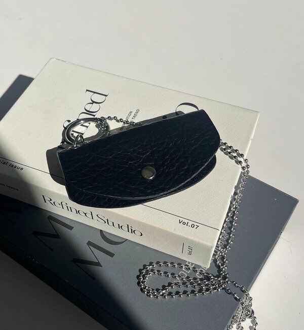  「〈GOLDY/ゴールディ〉グラスリップホルダーチャーム」|リング|ブラック