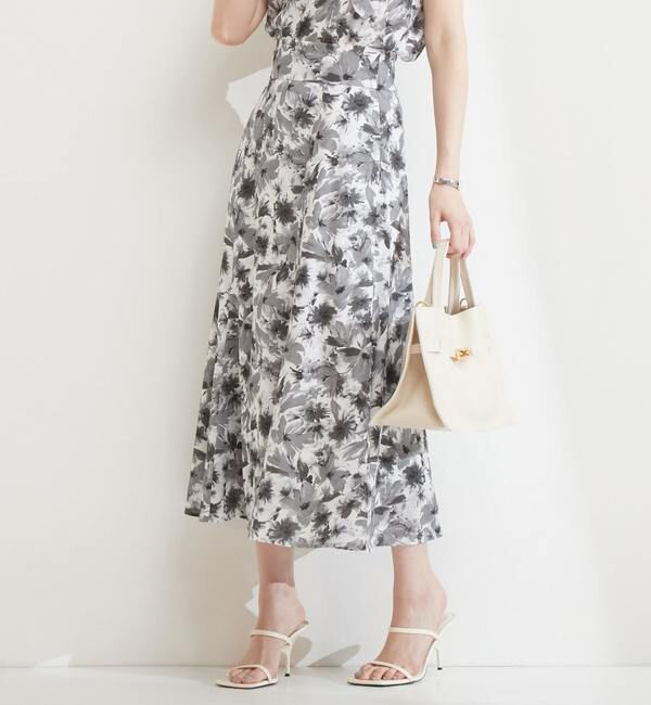 TIARA「カルゼフラワープリントマーメイドスカート」|スカート|