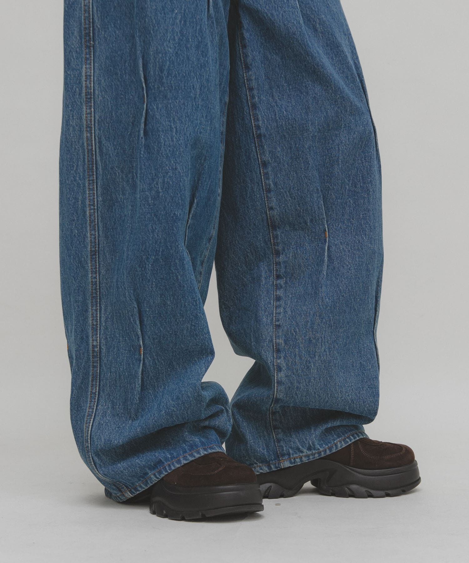  「タックWIDEデニム」|デニム|ライトブルー