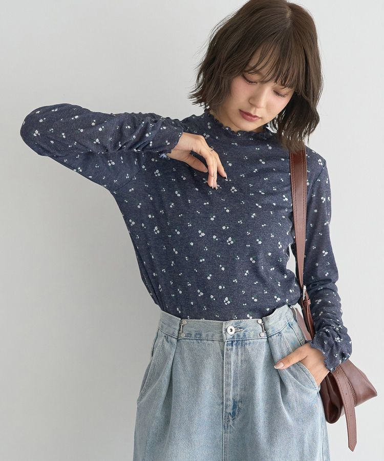 earth music&ecology「ハイネックフラワーメロープルオーバー」|Tシャツ・カットソー|