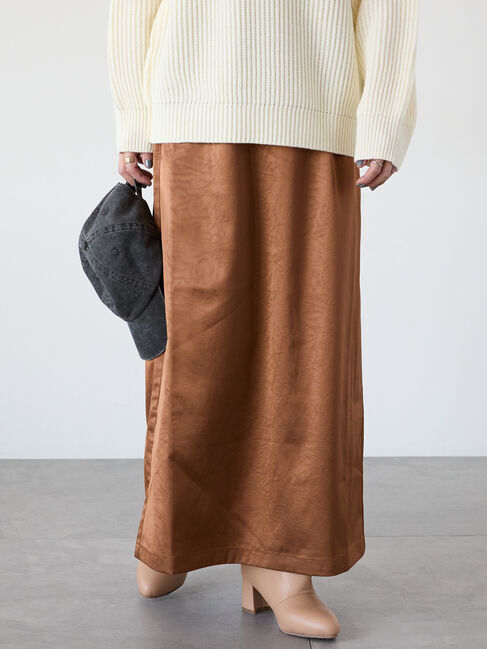 Lugnoncure「サテンエンボススカート」|スカート|ブラウン
