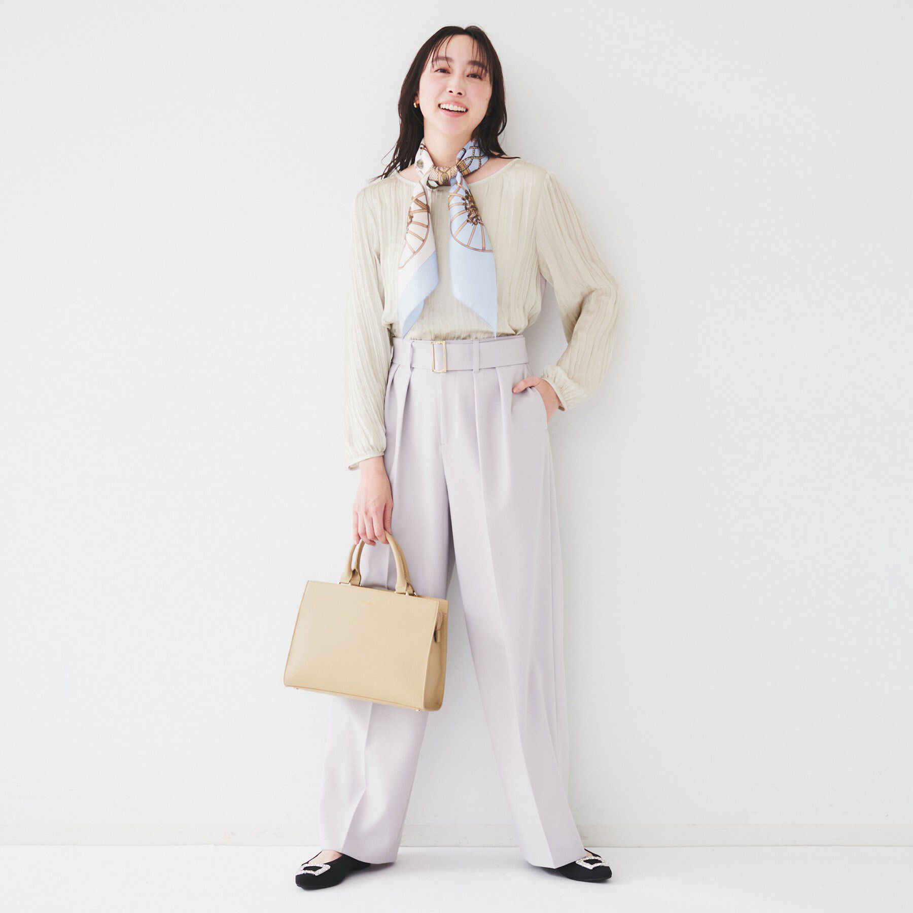 UNTITLED「【きれいめ/エレガント】サテンオーガンジー インナーブラウス」|シャツ・ブラウス|