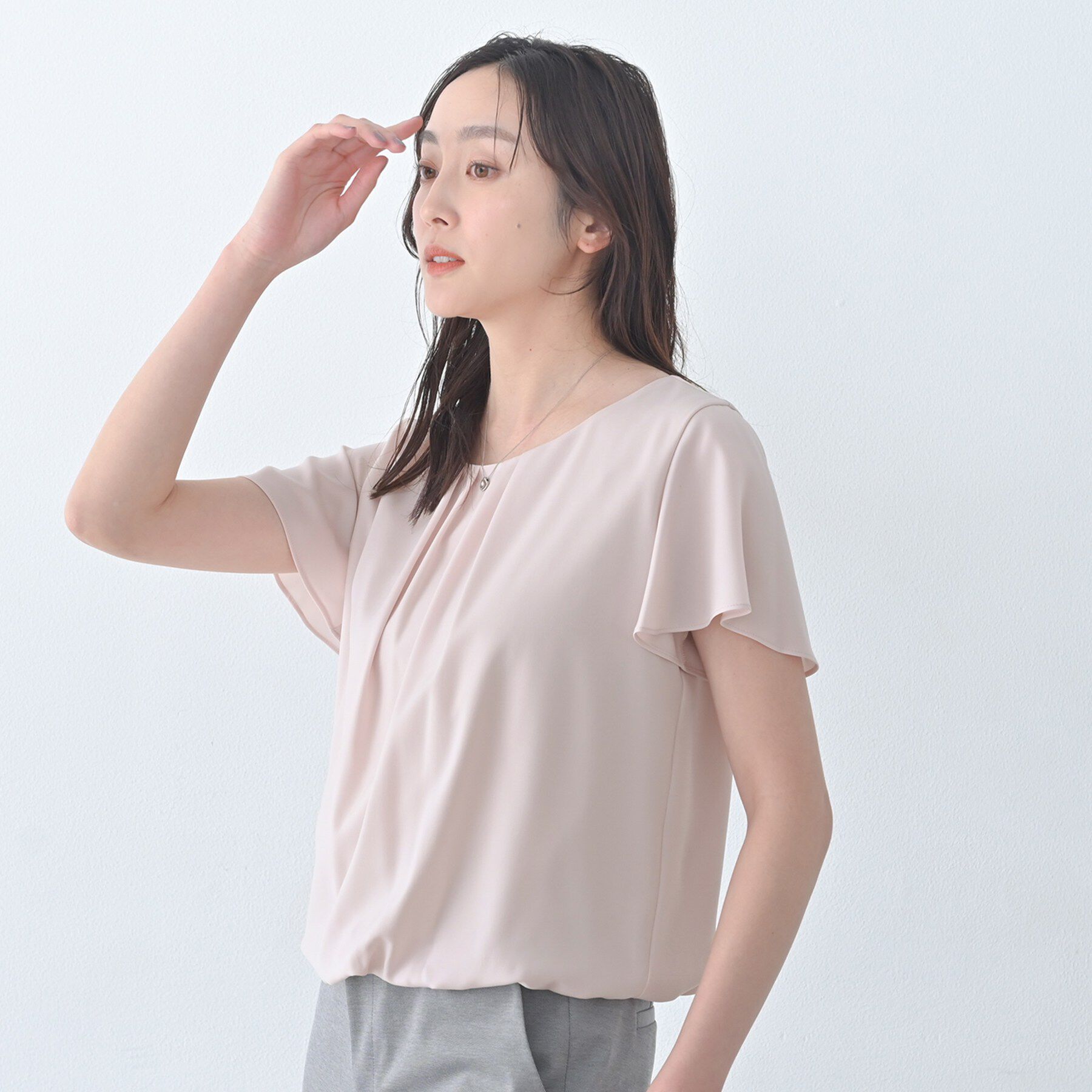 UNTITLED「パウダリータックブラウス」|シャツ・ブラウス|