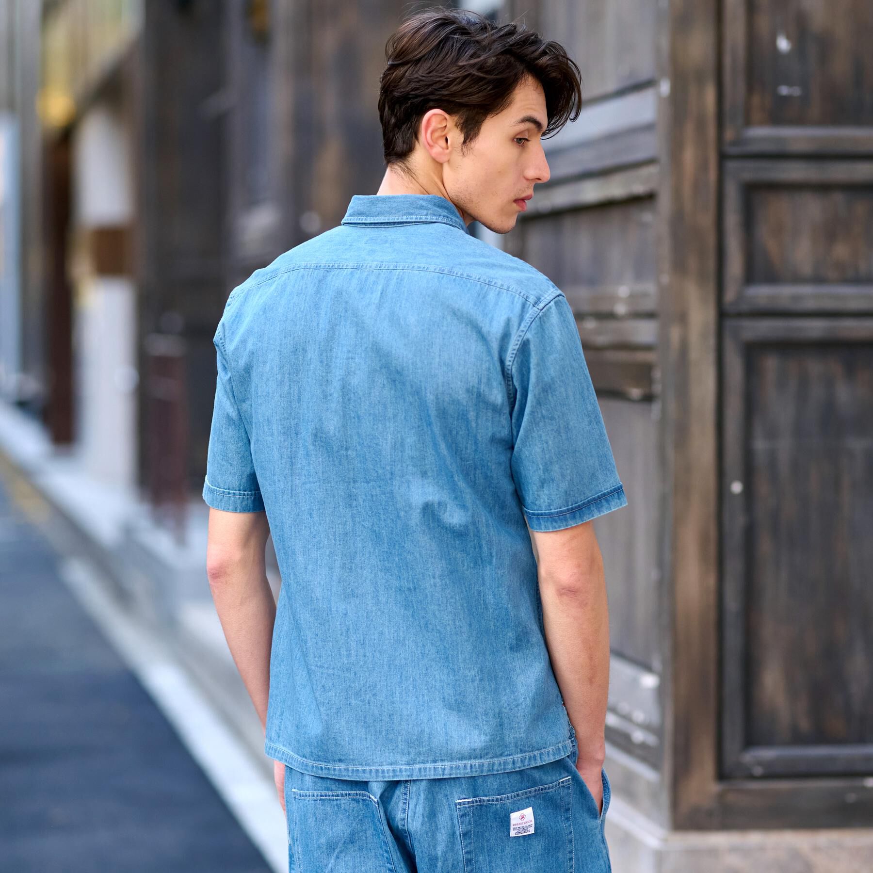 DRESSTERIOR「【セットアップ可】ライトデニム ハーフスリーブシャツ」|シャツ・ブラウス|