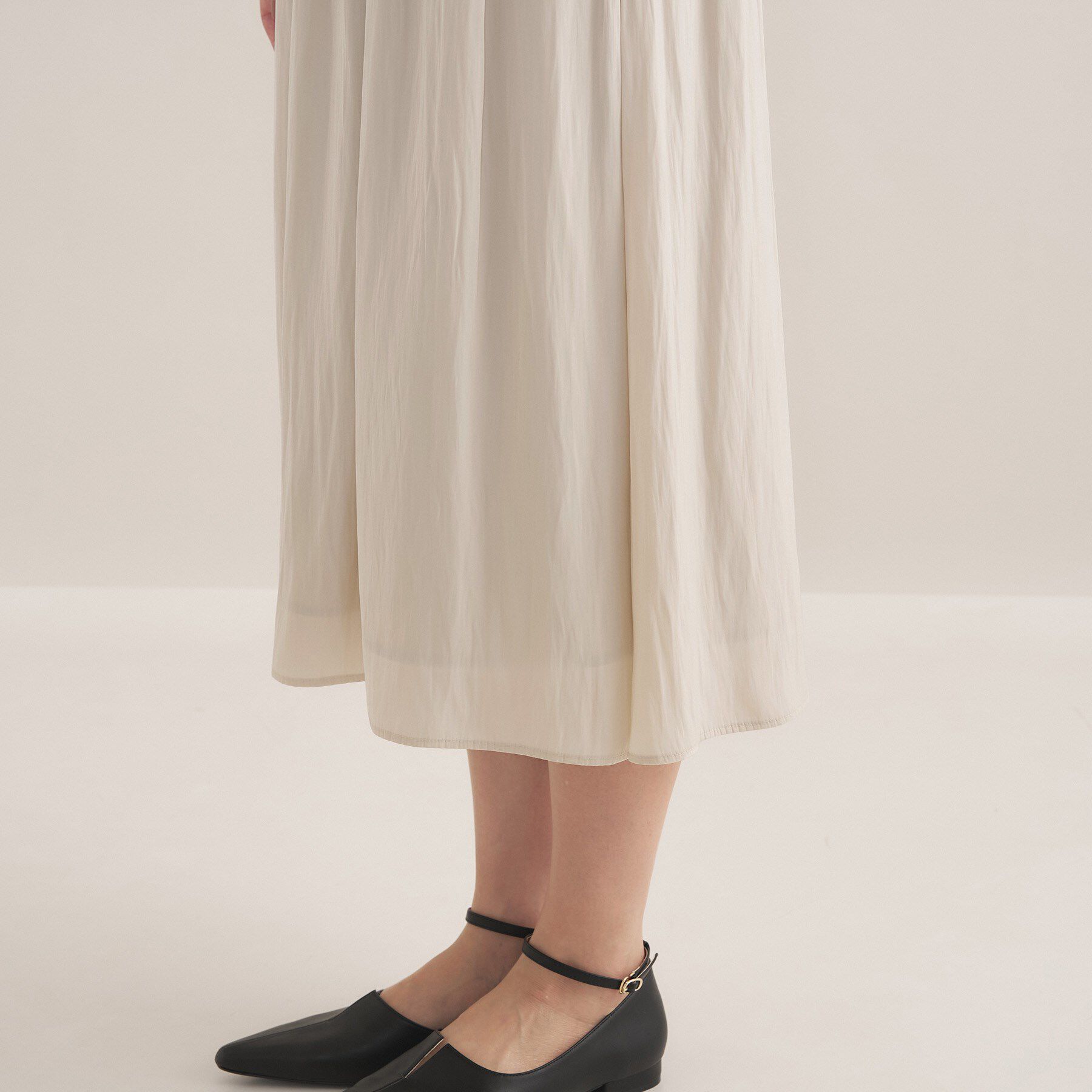 INDIVI「【洗える】ギャザーフレアワンピース」|ワンピース|