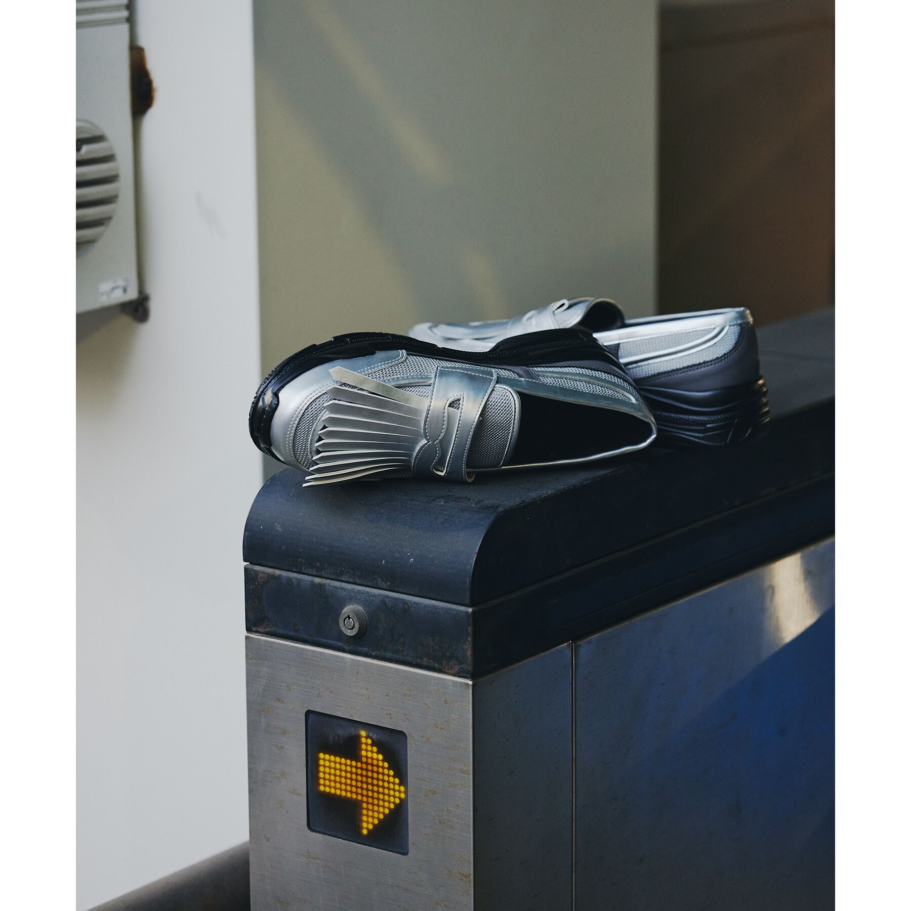 tk.TAKEO KIKUCHI「【2WAY】スニーカーソールローファー」|その他|