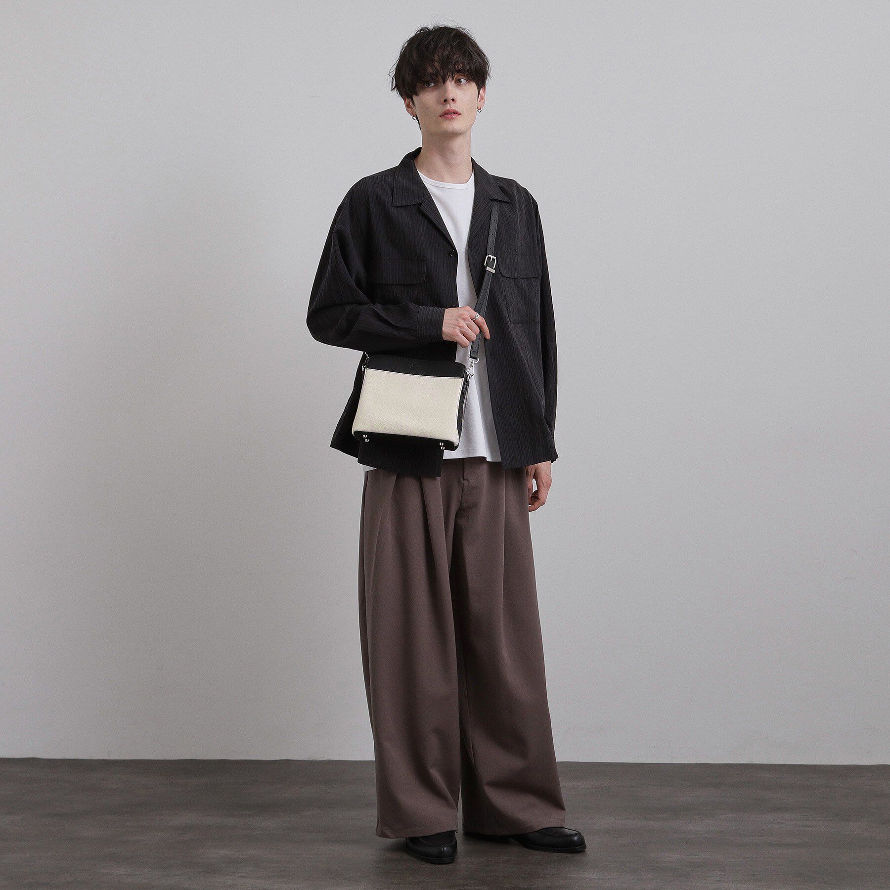 tk.TAKEO KIKUCHI「フラットショルダーバッグ」|ショルダー・メッセンジャー|