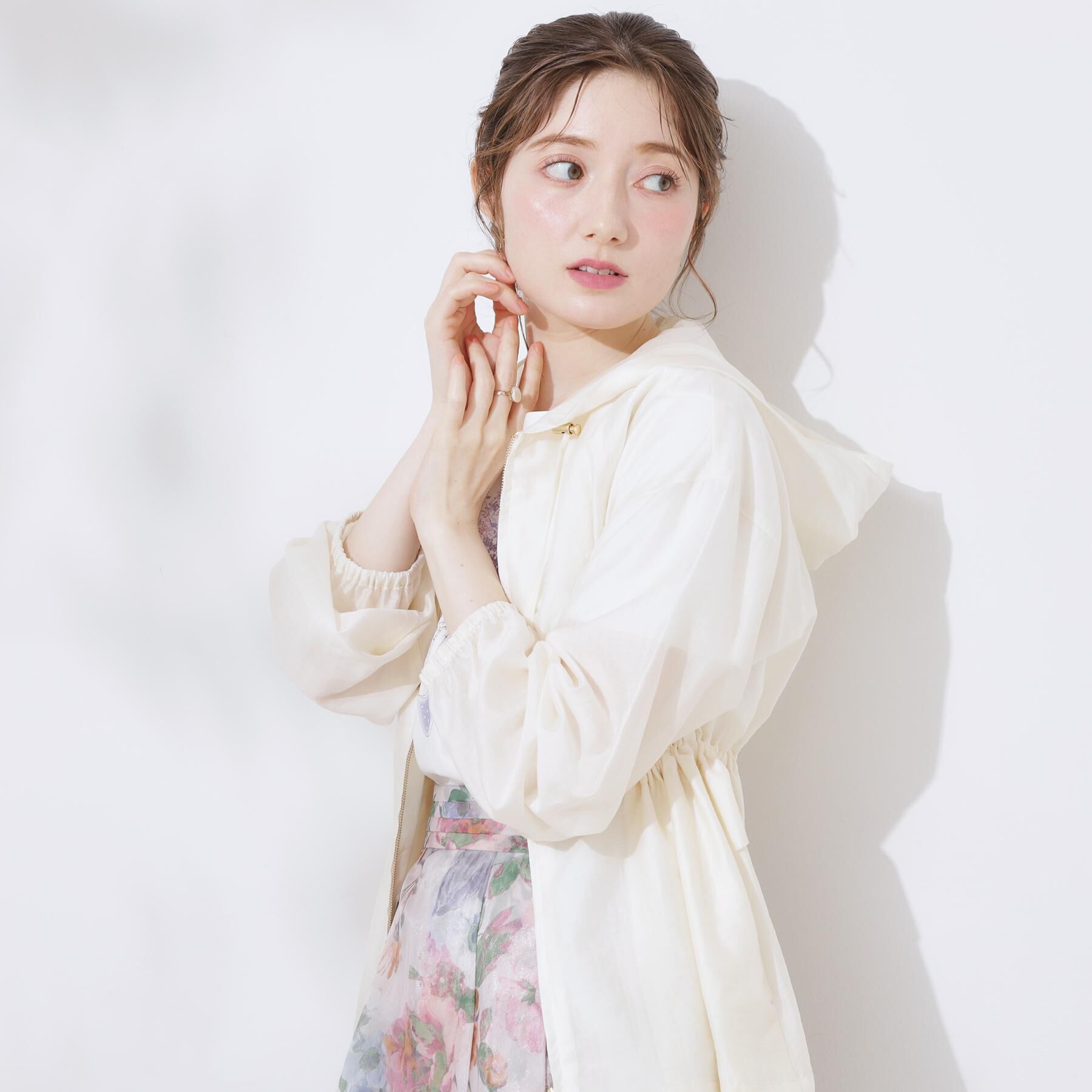 Couture broach「【オシャレな透け感・ペプラム】愛されシアーマンパ」|ブルゾン・スタジャン|