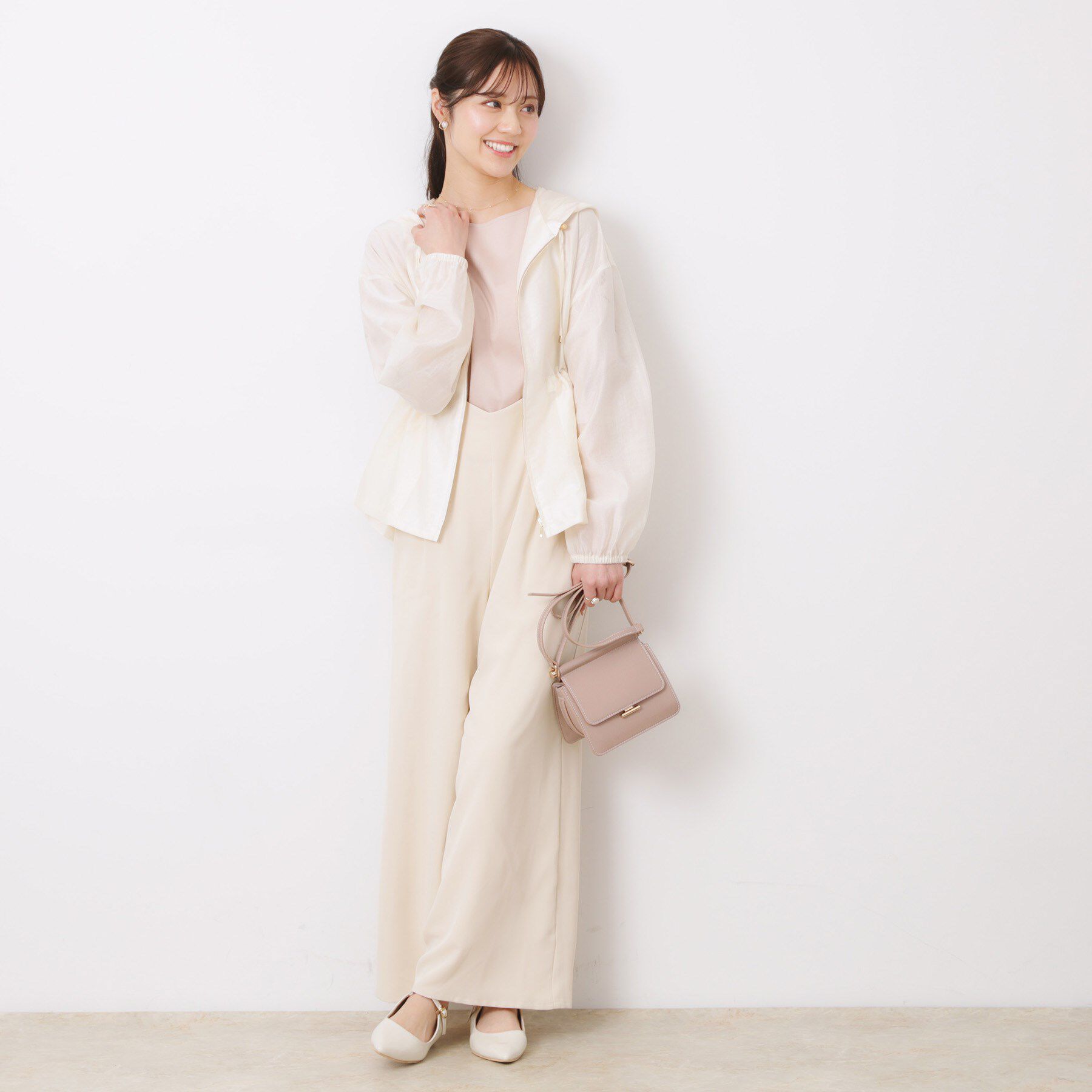 Couture broach「【オシャレな透け感・ペプラム】愛されシアーマンパ」|ブルゾン・スタジャン|