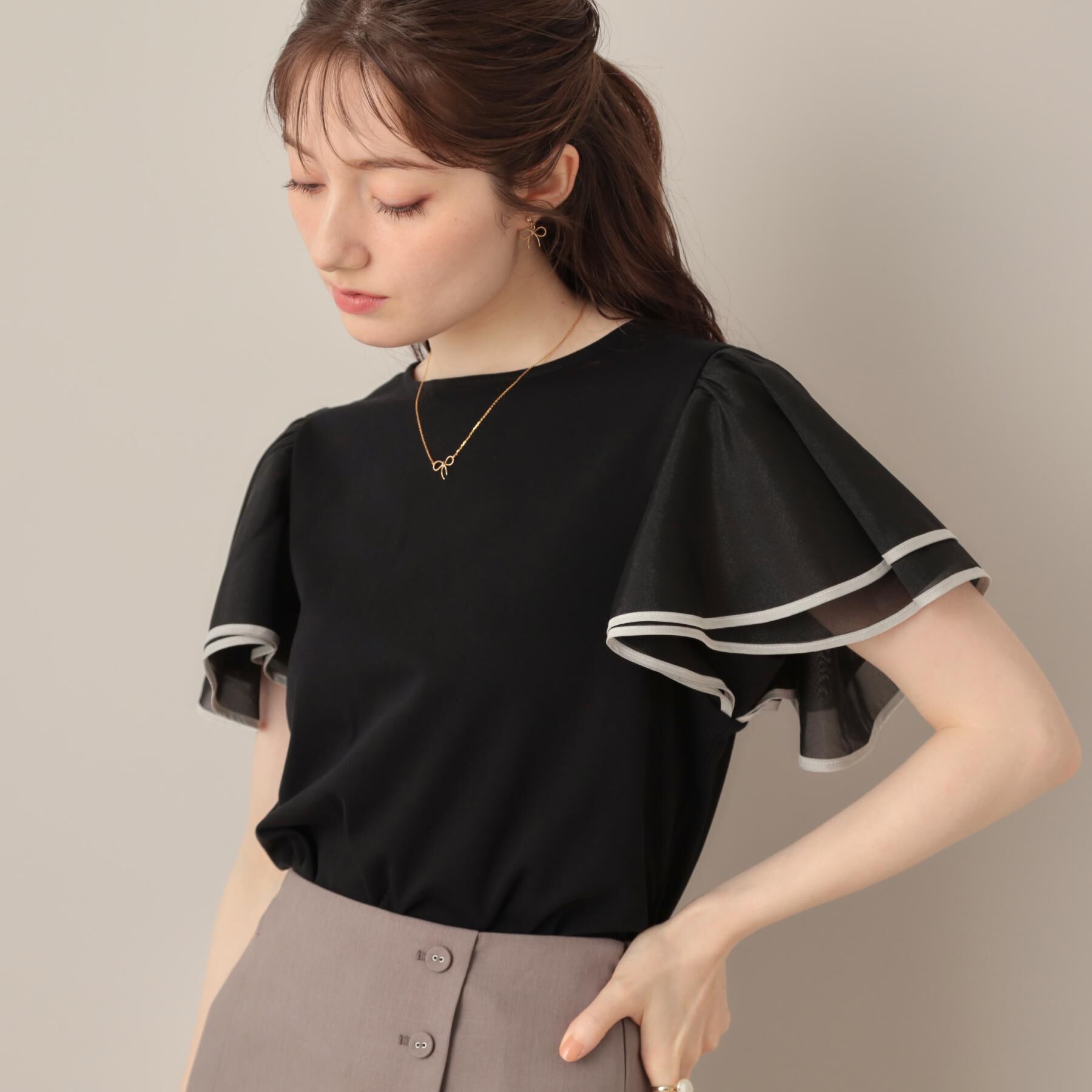 Couture broach「【マシンウォッシャブル・UVケア・接触冷感・二の腕カバー】配色フレアドッキングカットソー」|Tシャツ・カットソー|