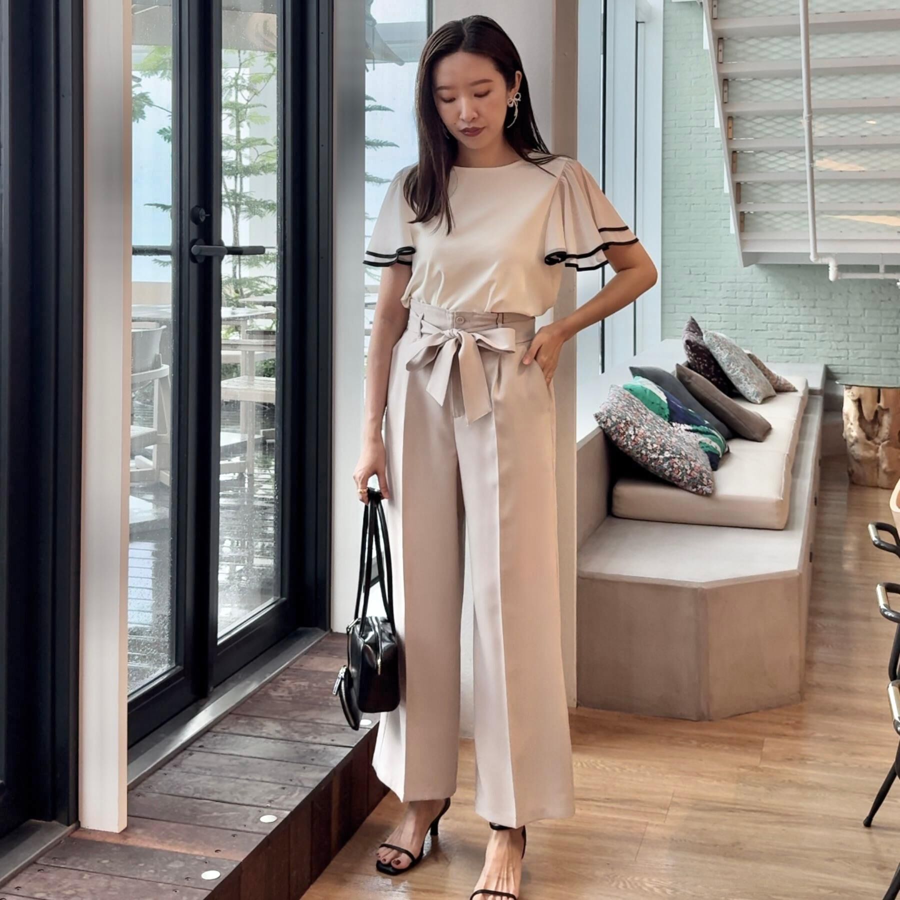 Couture broach「【マシンウォッシャブル・UVケア・接触冷感・二の腕カバー】配色フレアドッキングカットソー」|Tシャツ・カットソー|