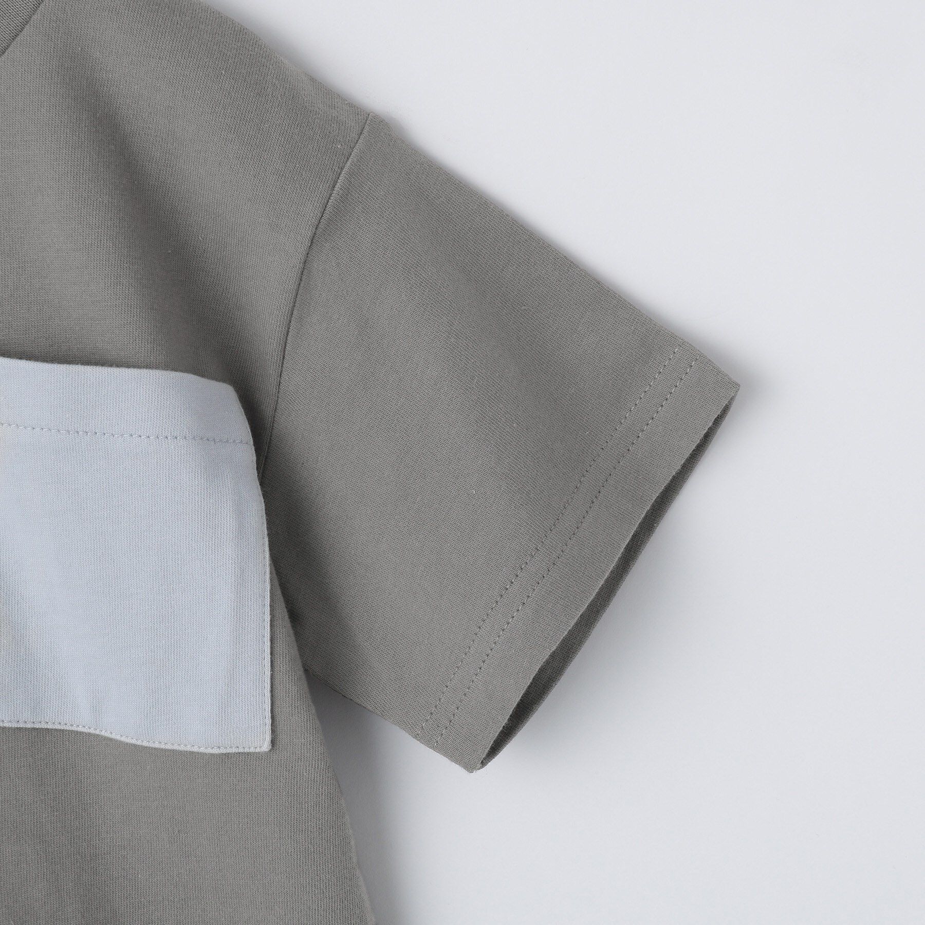 THE SHOP TK「【110-160】レイヤー風ポケットTシャツ/洗濯機OK」|Tシャツ・カットソー|