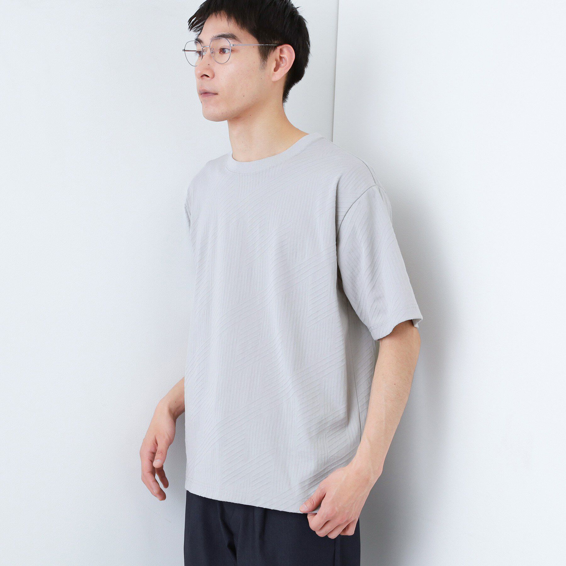 THE SHOP TK「【無地だと少し物足りないという方へ】ジオメトリック柄 半袖Tシャツ 洗濯機OK」|Tシャツ・カットソー|