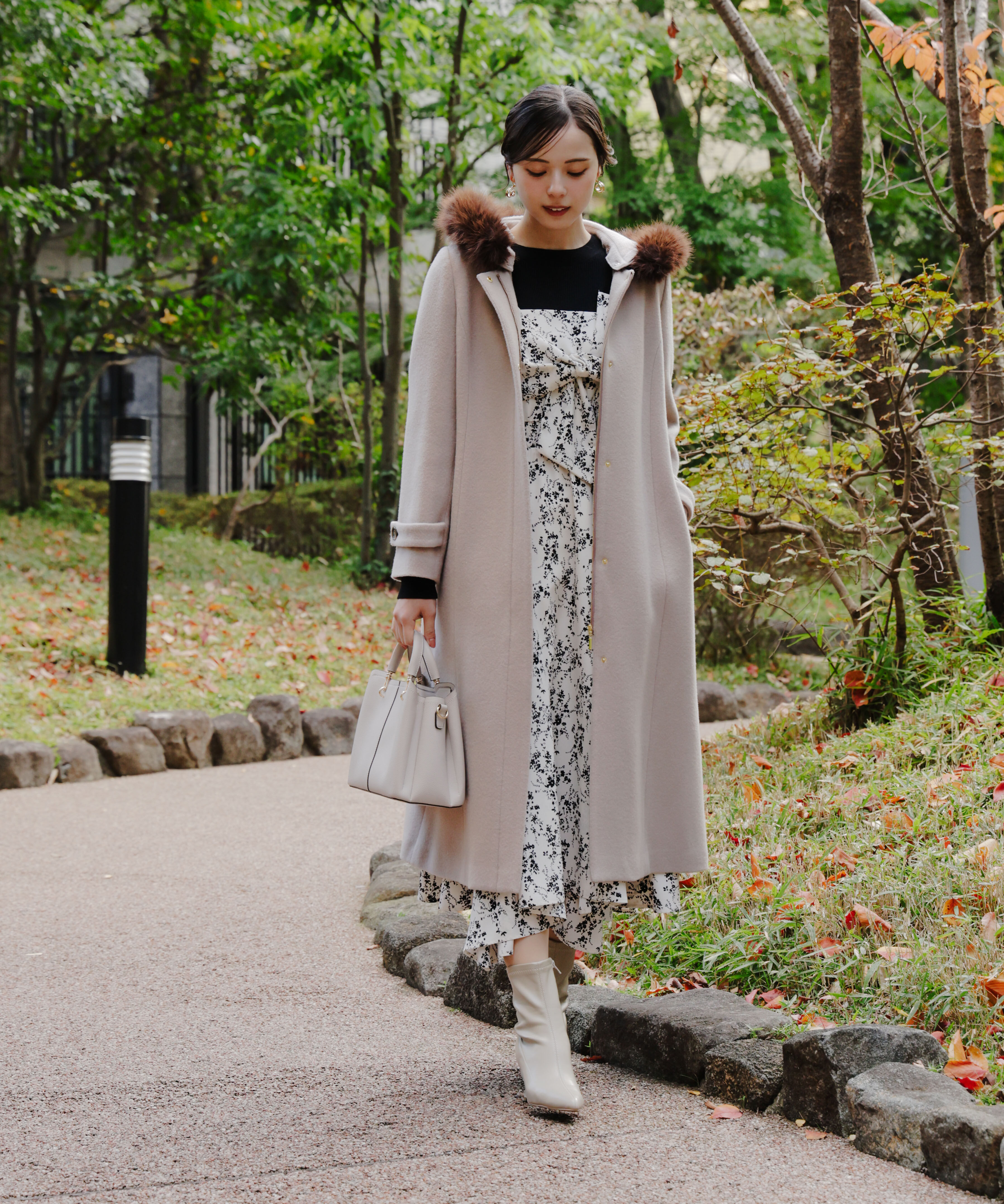 PROPORTION BODY DRESSING「モッサフードフェイクファーロングコート 25AW」|その他|