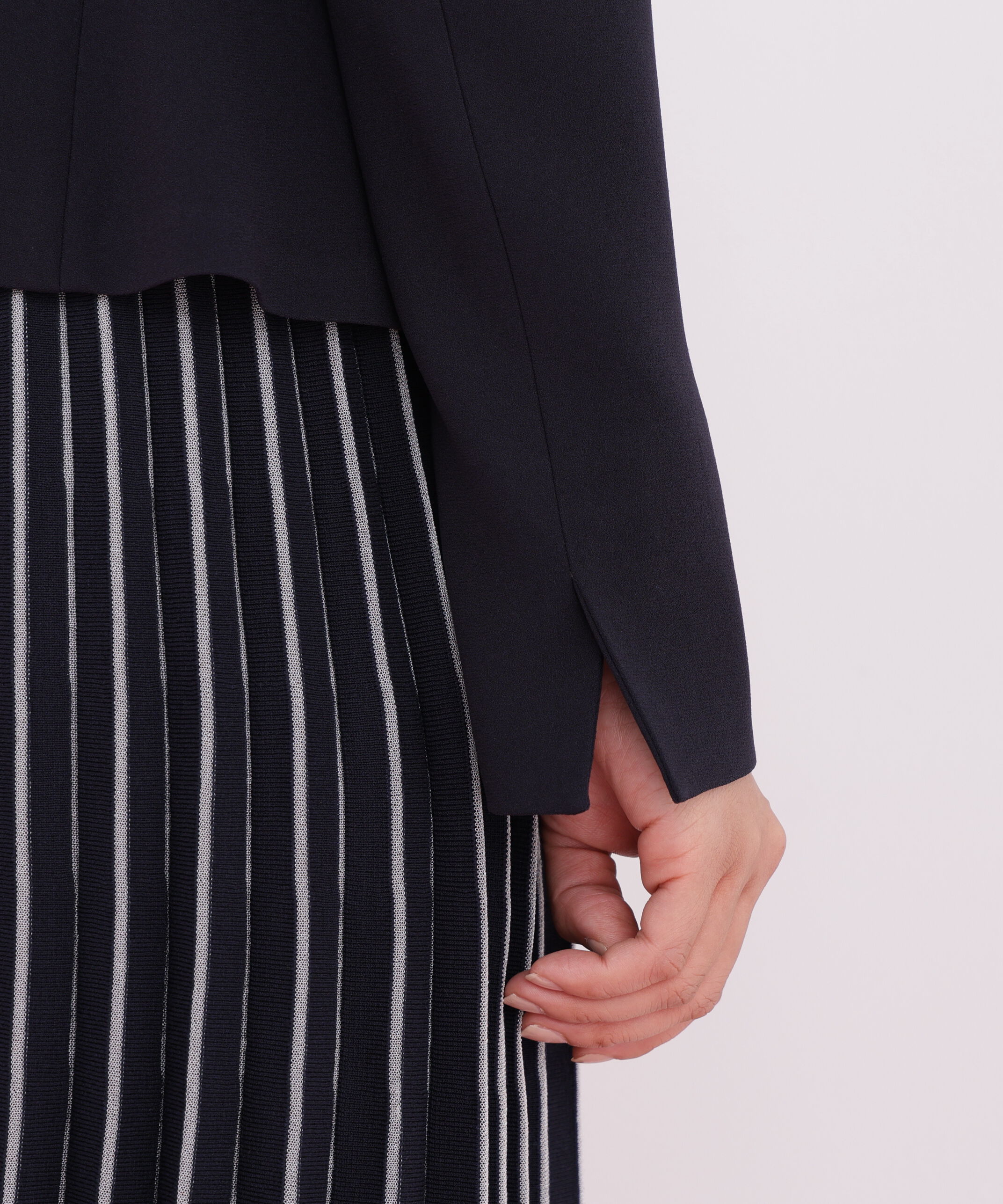  「キーネックペプラムジャケット」|その他|