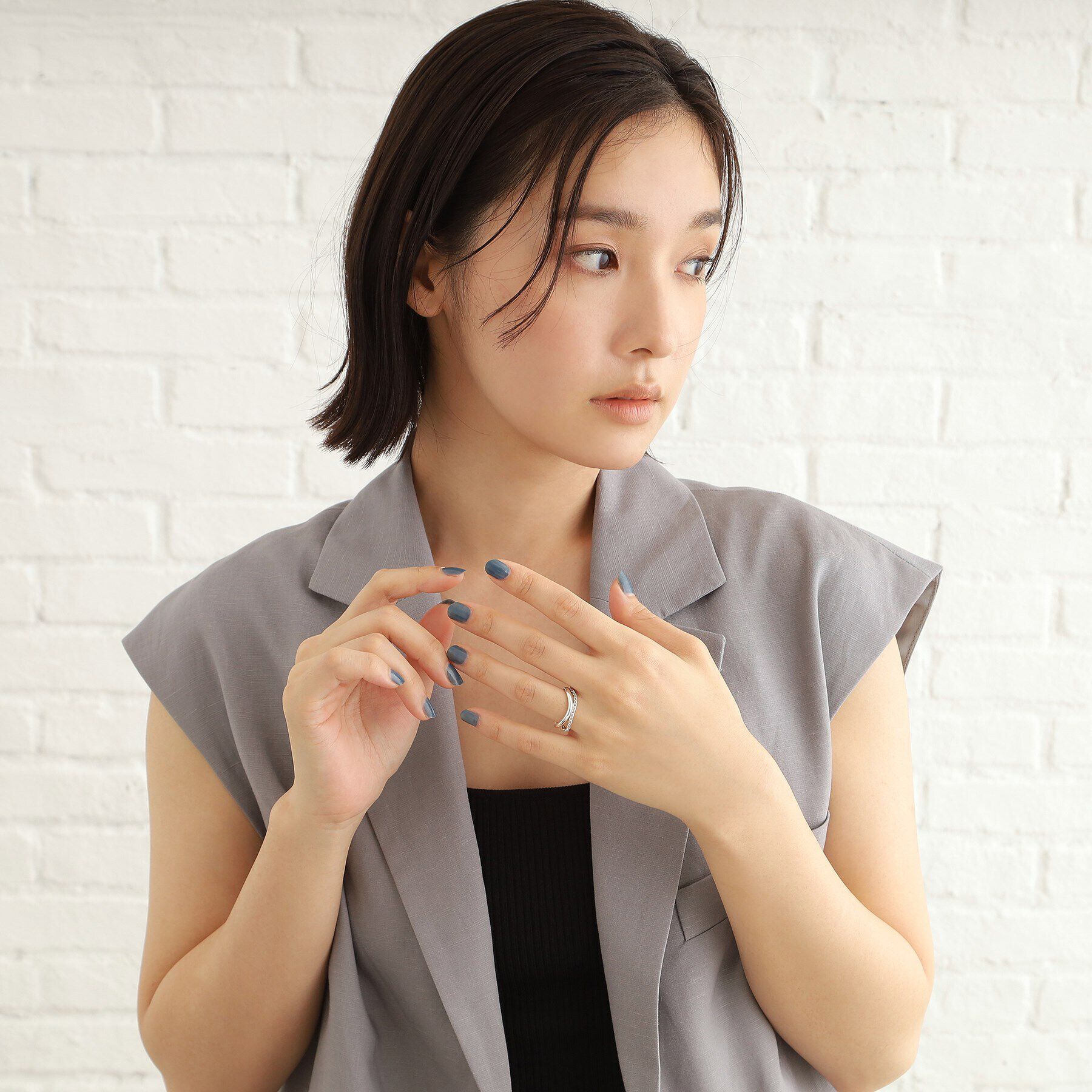 COCOSHNIK ONKITSCH「シルバー ドレープチェーン カーブリング」|リング|