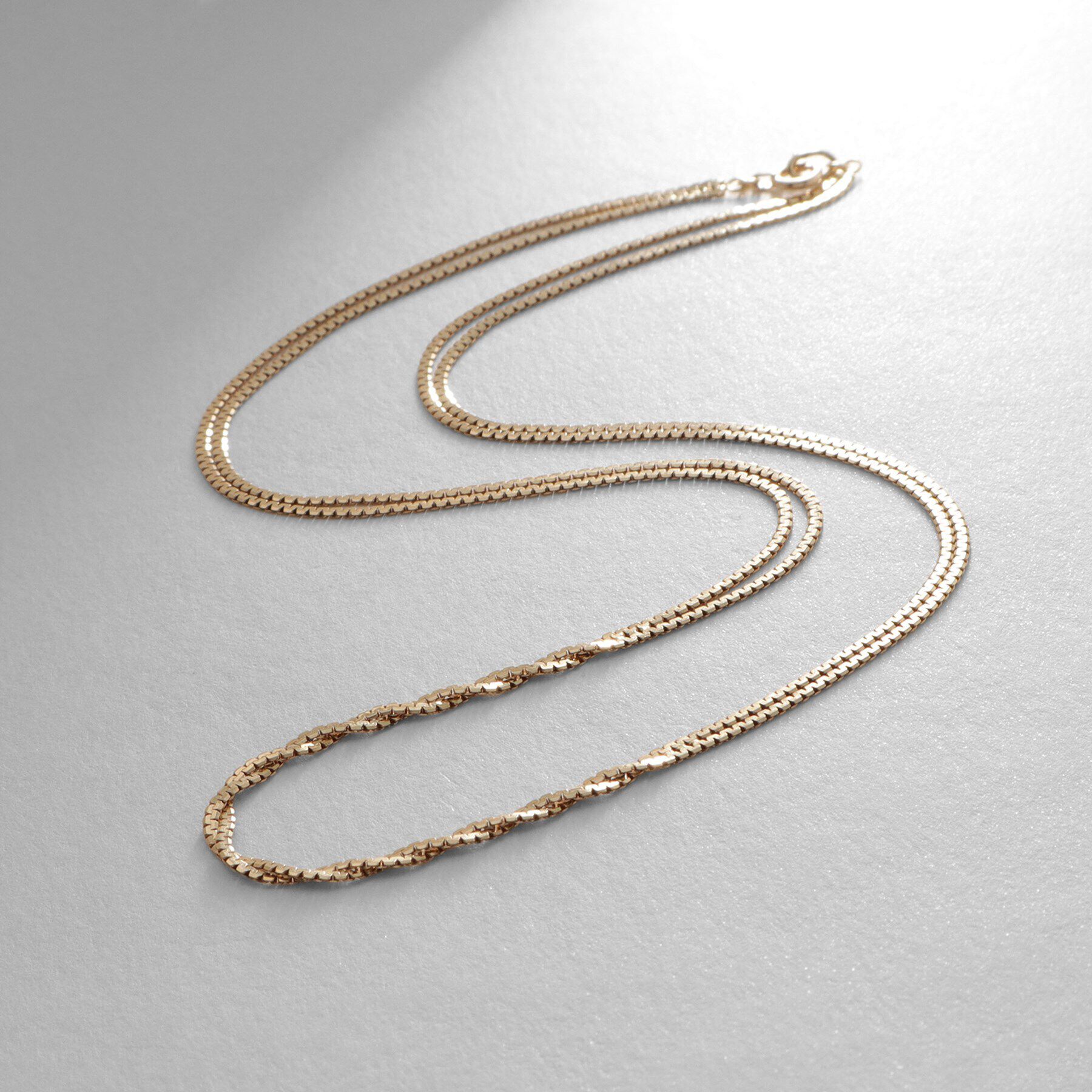 COCOSHNIK「K10ベネチアンフラットツイスト ネックレス」|ネックレス|