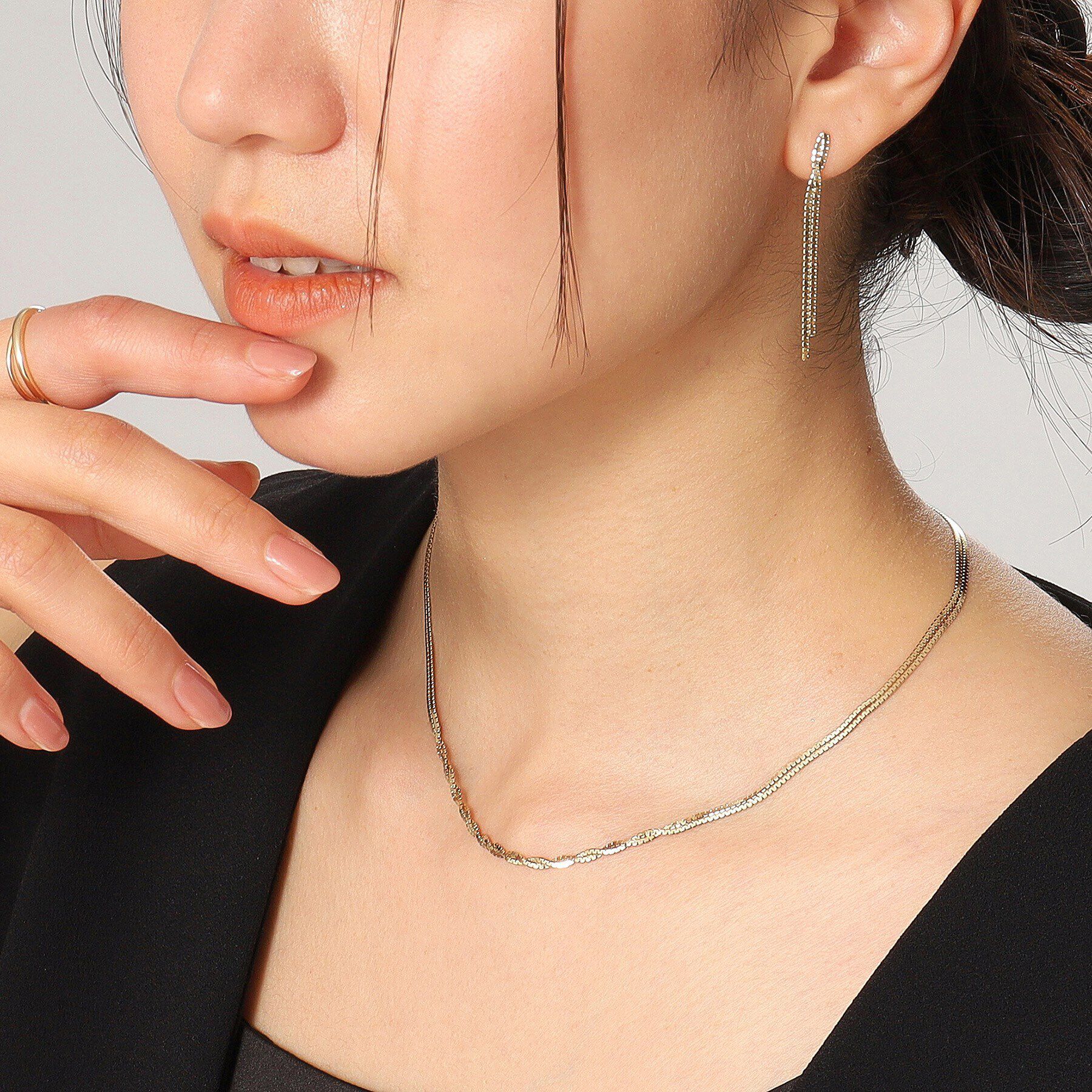 COCOSHNIK「K10ベネチアンフラットツイスト ネックレス」|ネックレス|