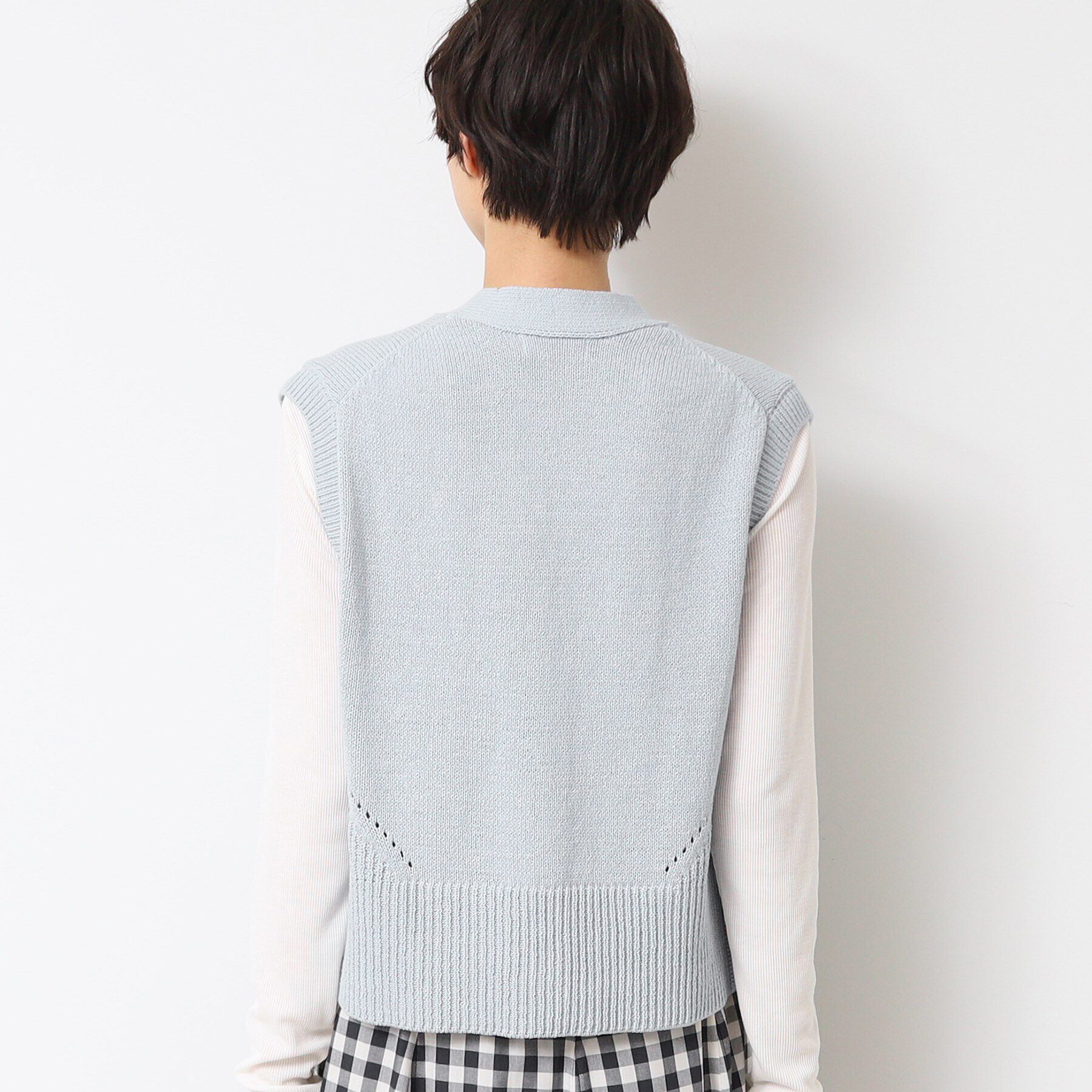 Dessin「【洗える】パール調ボタン付きニットジレ」|ベスト・ジレ|