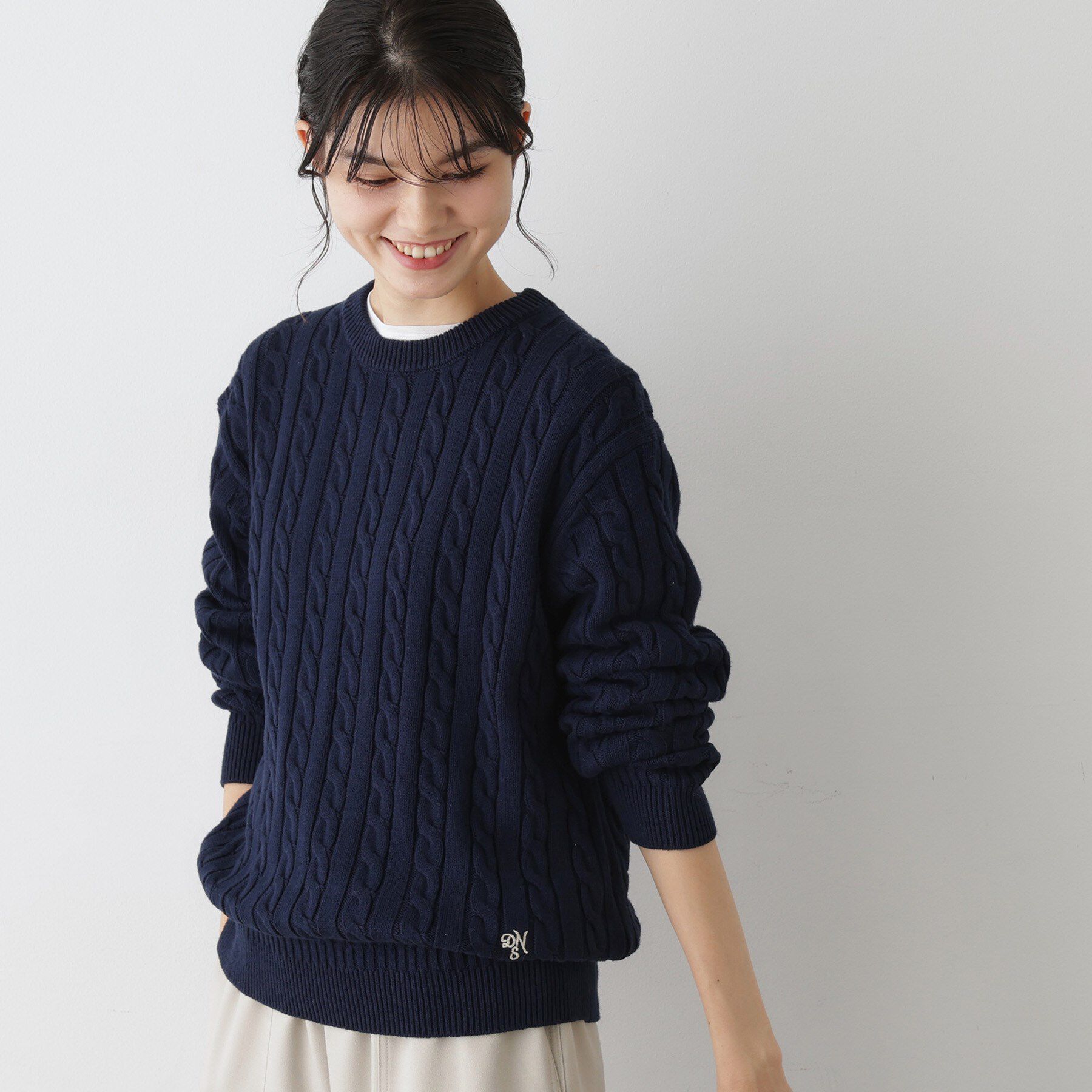 Dessin「【ユニセックス・洗える】クルーネックケーブルニット」|ニット・セーター|