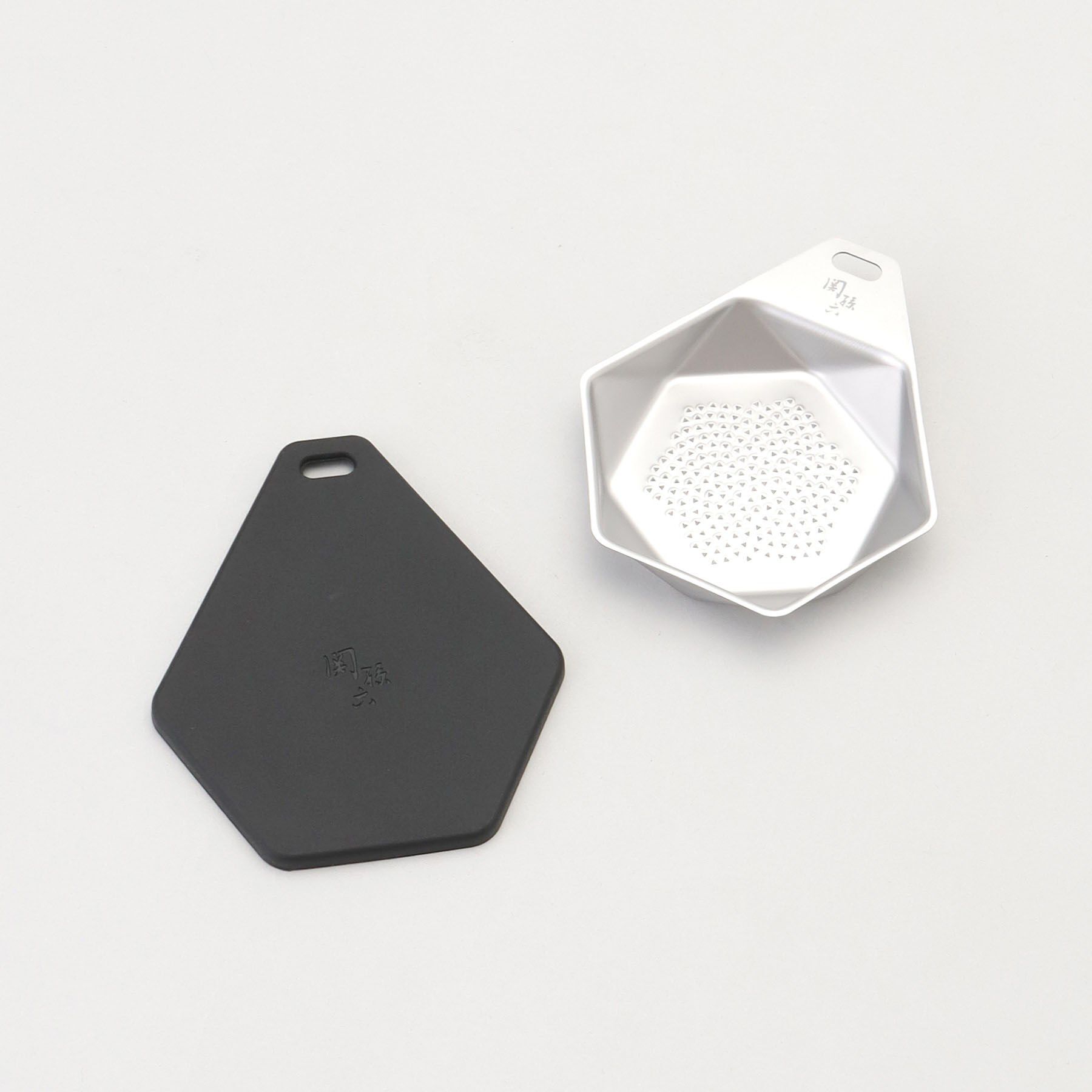 212 KITCHEN STORE「オールステンレス薬味おろし 極目立て ＜関孫六 ＞」|食器・キッチングッズ|その他