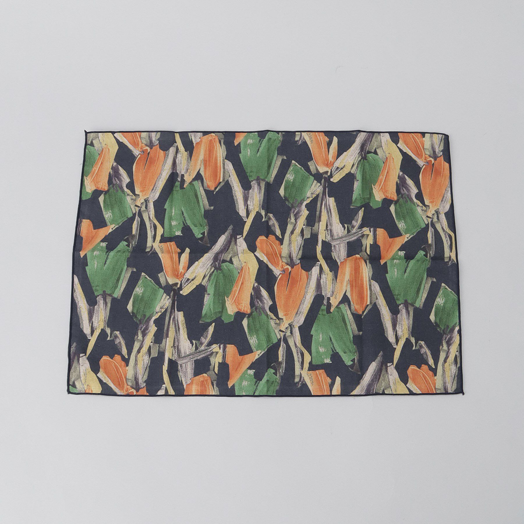 212 KITCHEN STORE「ランチョンマット フラワータッチ ネイビー」|食器・キッチングッズ|