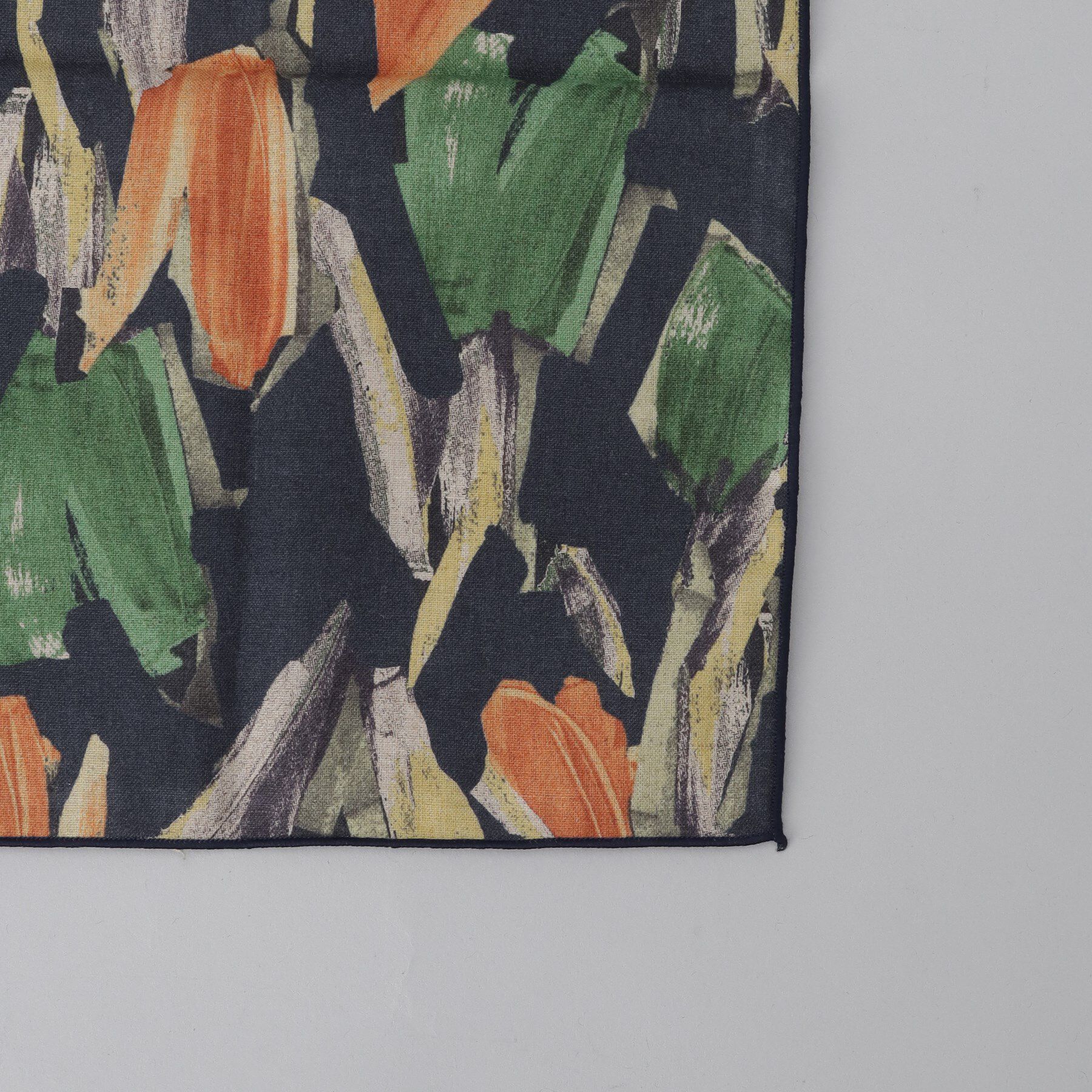 212 KITCHEN STORE「ランチョンマット フラワータッチ ネイビー」|食器・キッチングッズ|