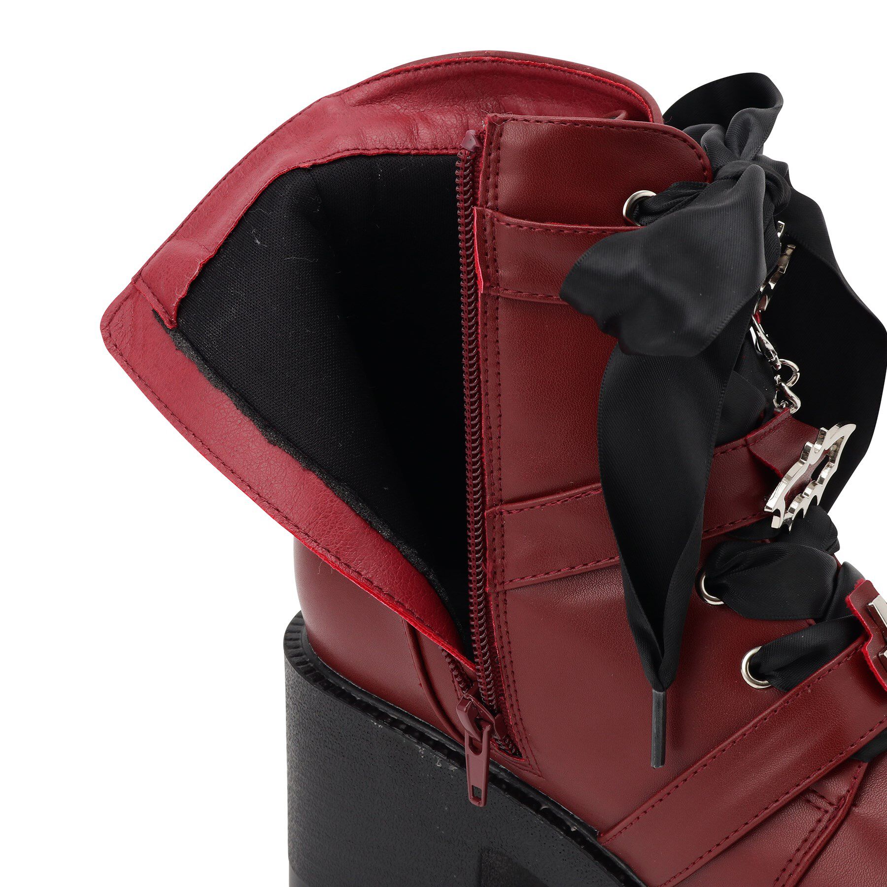 csT&P「厚底&times;コウモリ&times;十字架スニーカー」|ショートブーツ|