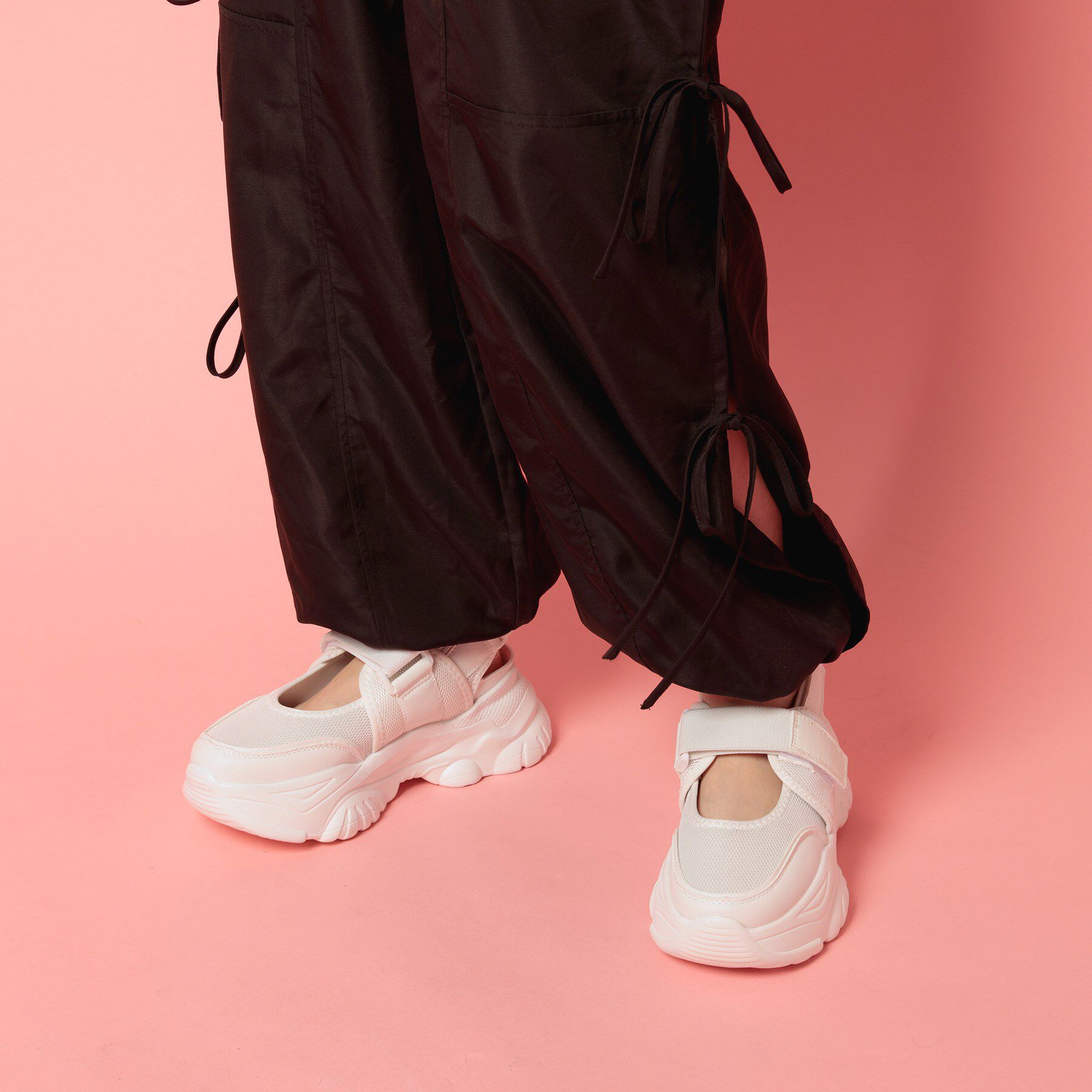 csT&P「バックベルト厚底スニーカー」|スニーカー|