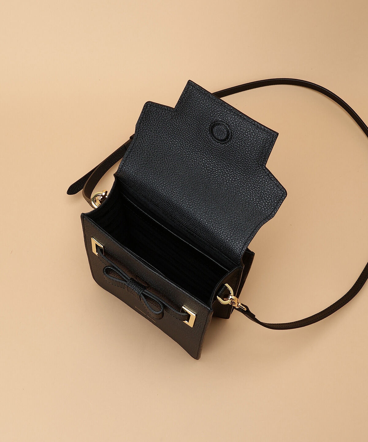 Samantha Thavasa「エムシュシュⅡ ショルダーバッグ 縦長サイズ」|ショルダー・メッセンジャー|