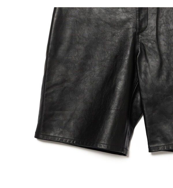 BEAMS「カウレザー イージー ショートパンツ【ワイドストレートフィット】」|その他|