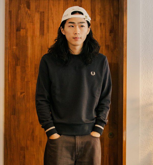 SHIPS「【SHIPS別注】FRED PERRY: シングル ティップ スウェットシャツ」|スウェット・ジャージ|ダークグレー