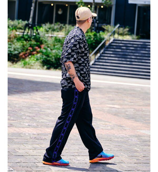 Paris Saint-Germain「【隈 研吾 &times; Paris Saint-Germain】グラフィックプリント オープンカラーシャツ」|シャツ・ブラウス|