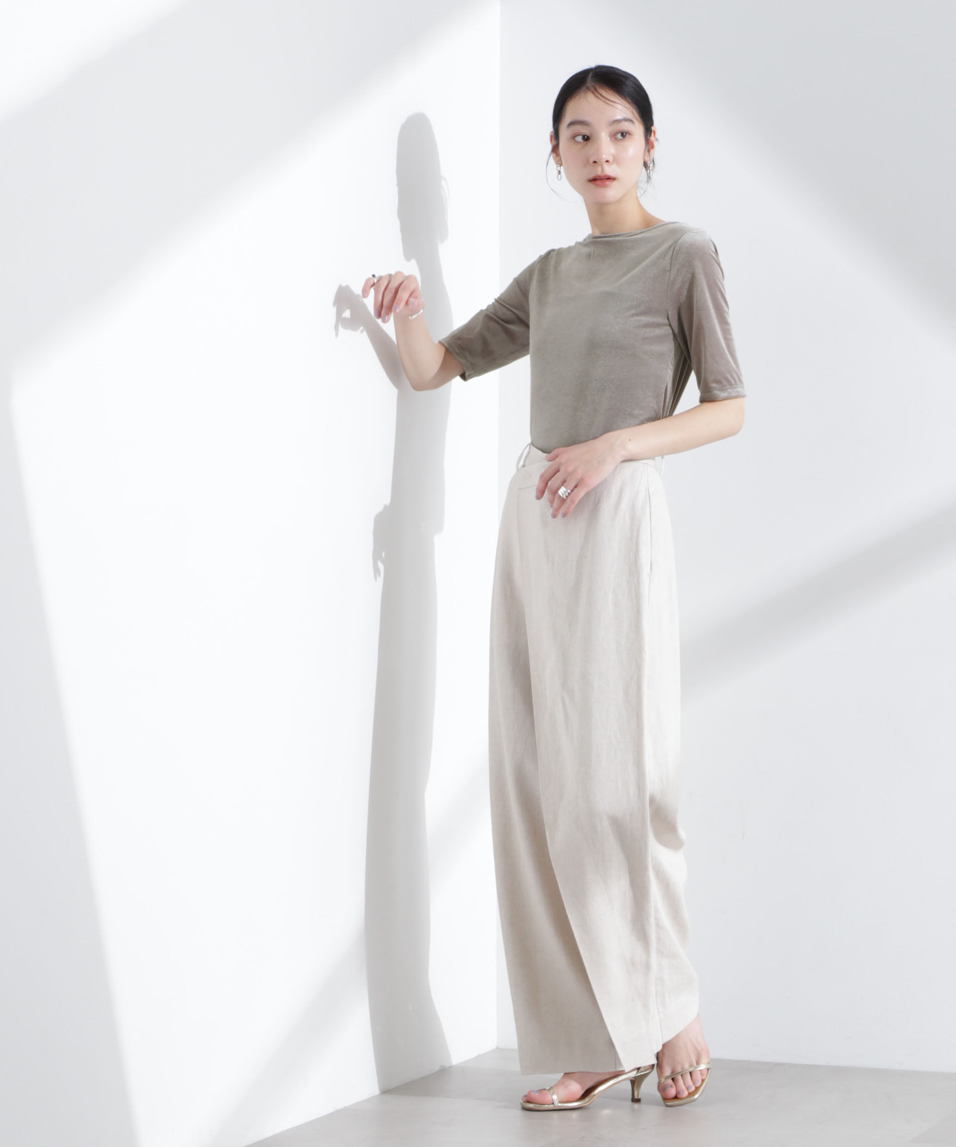 nano･universe「シアーベロアバックオープン5分袖Tシャツ」|Tシャツ・カットソー|