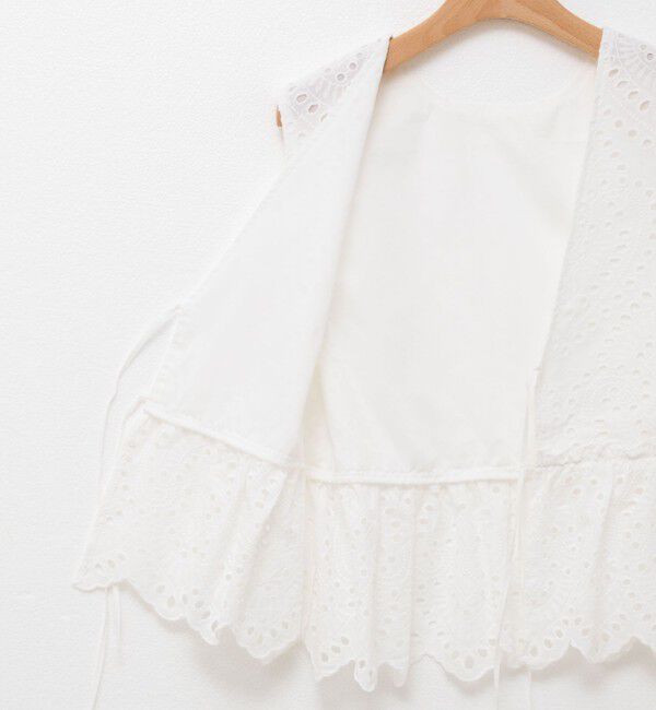 MAQWEL「【MAQWEL/マクウェル】《セットアップ対応》ウォッシャブルエンブロイダリーレースベスト」|ベスト・ジレ|