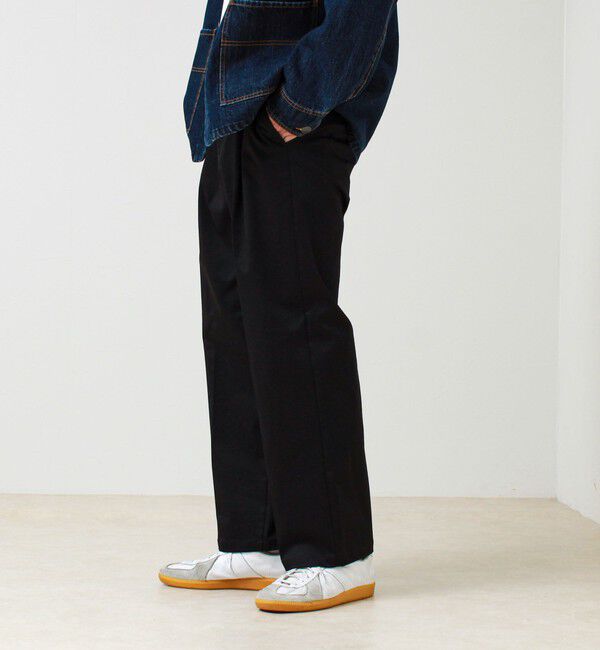 GLOSTER「【大人の万能パンツ】タックチノイージートラウザー」|チノ|