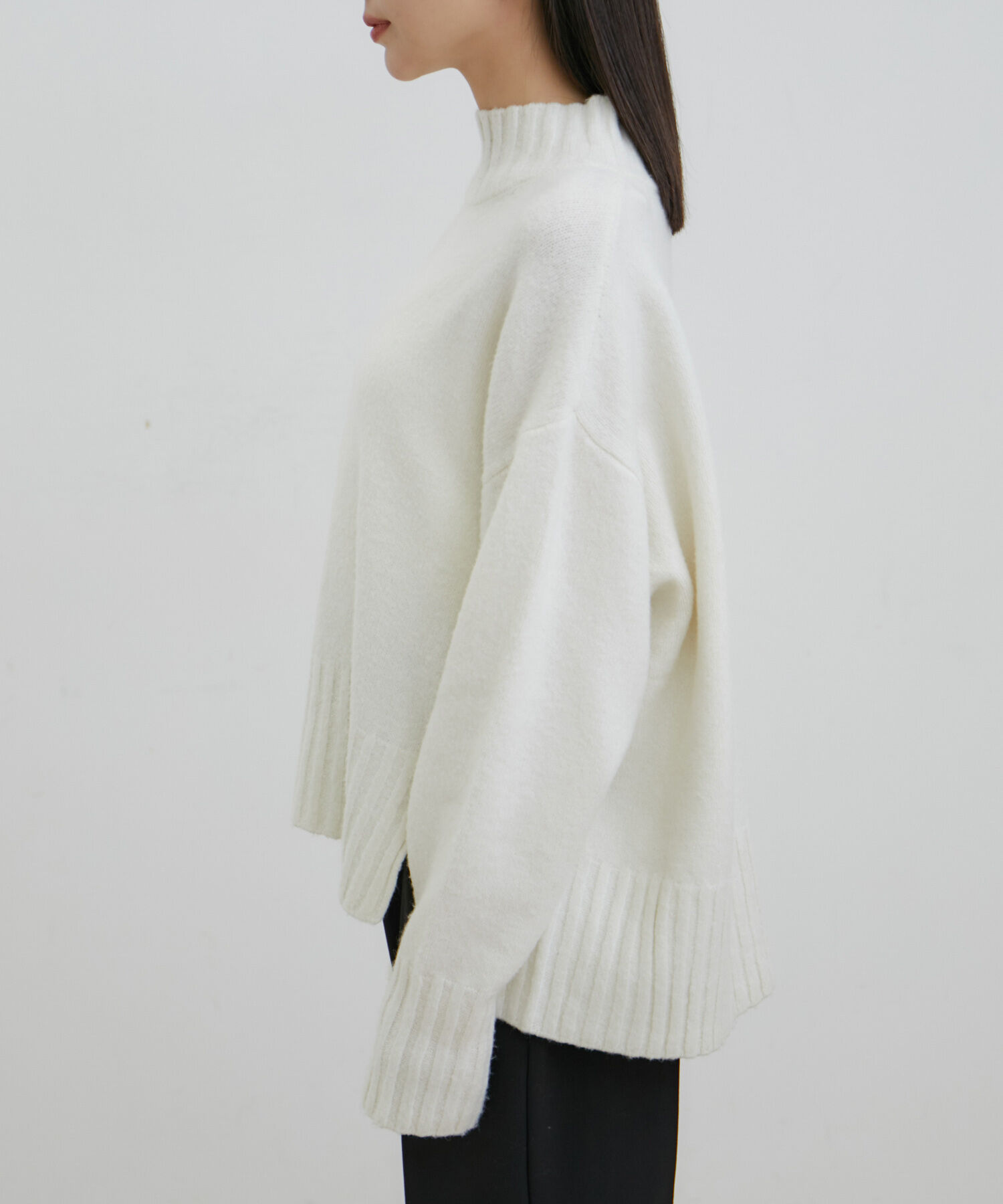 VIS「【選べる着丈】ふわもこサイドスリットニット【洗える】」|ニット・セーター|