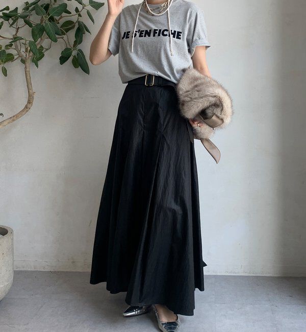  「シャイニータックフレアスカート」|スカート|