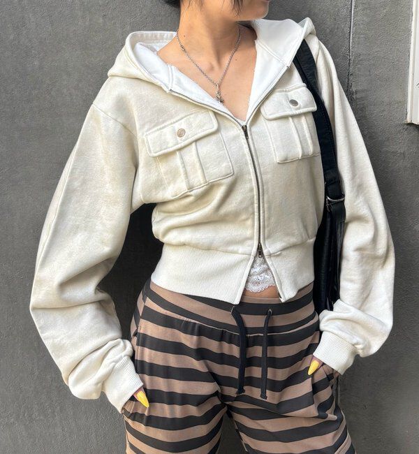  「フラップショートジップフーディ」|パーカー|