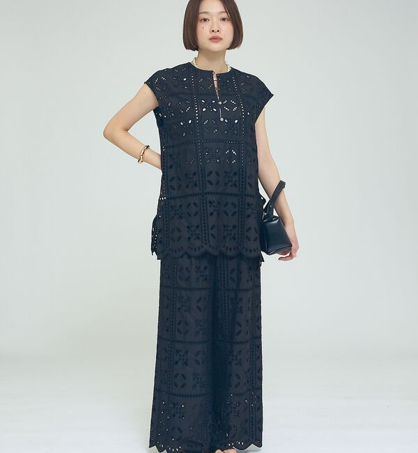 qualite「【セットアップ対応】エンブロイダリーノースリーブブラウス【予約】」|キャミソール|