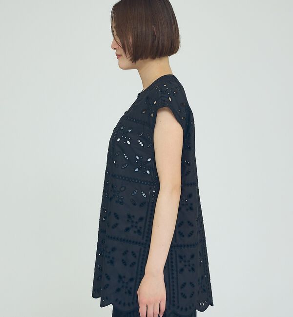 qualite「【セットアップ対応】エンブロイダリーノースリーブブラウス【予約】」|キャミソール|