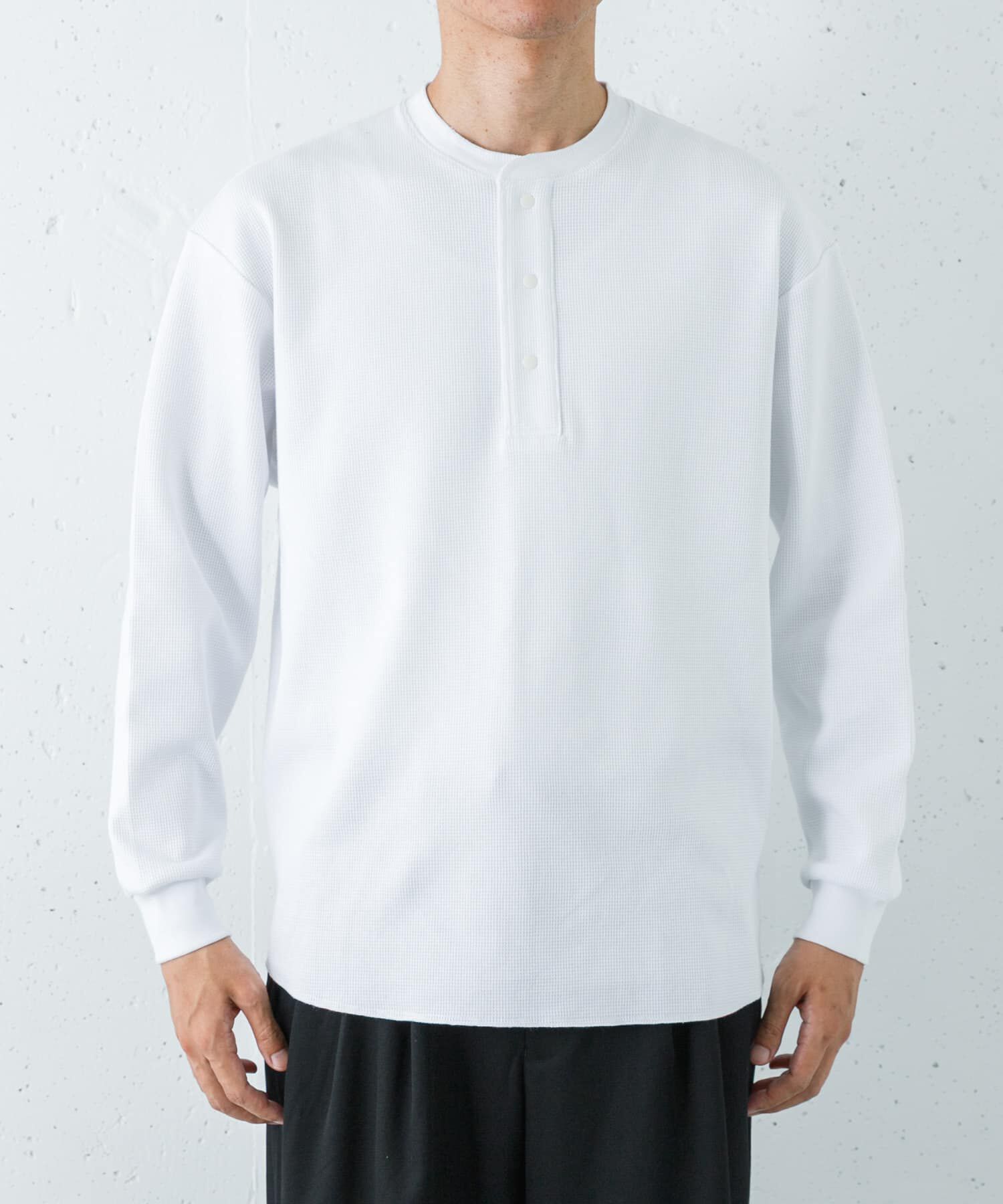 URBAN RESEARCH「『UR TECH』度詰めワッフルヘンリーロングスリーブ」|Tシャツ・カットソー|