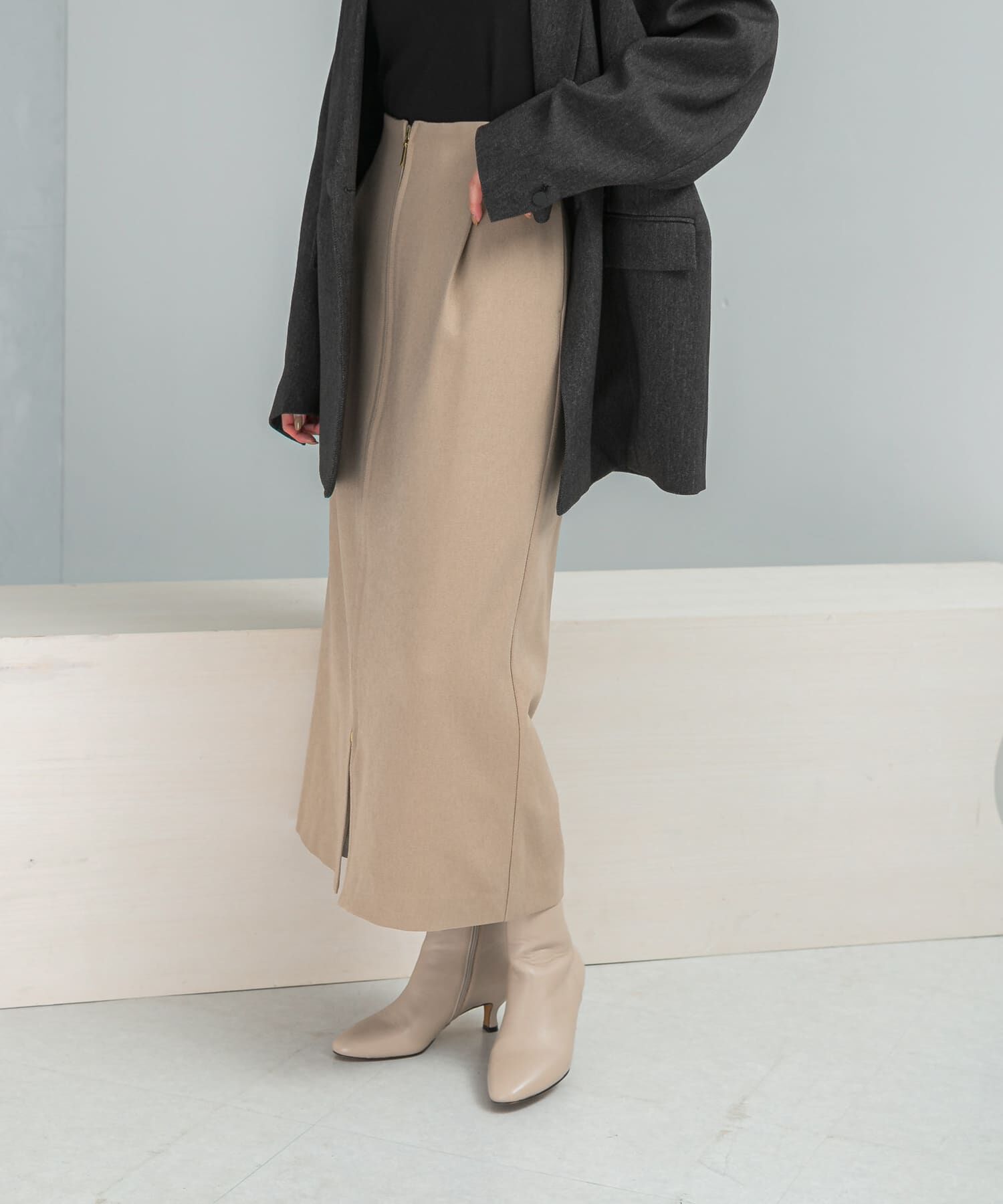 URBAN RESEARCH ROSSO「『UR TECH』後ゴムスリットストレートスカート」|スカート|