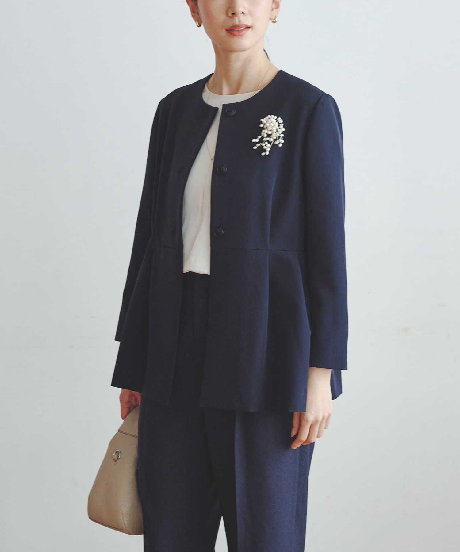 URBAN RESEARCH「ノーカラーペプラムジャケット」|ノーカラージャケット|ネイビー