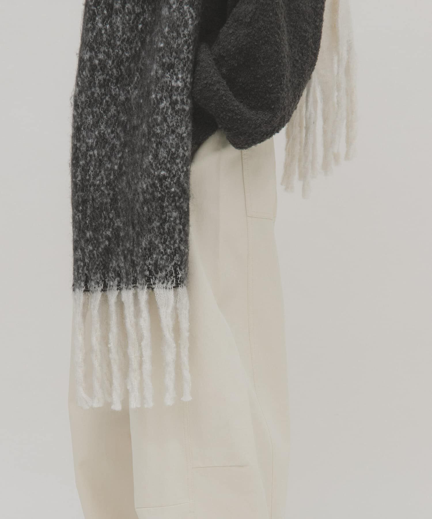  「ビッグフリンジバイカラーストール」|マフラー|