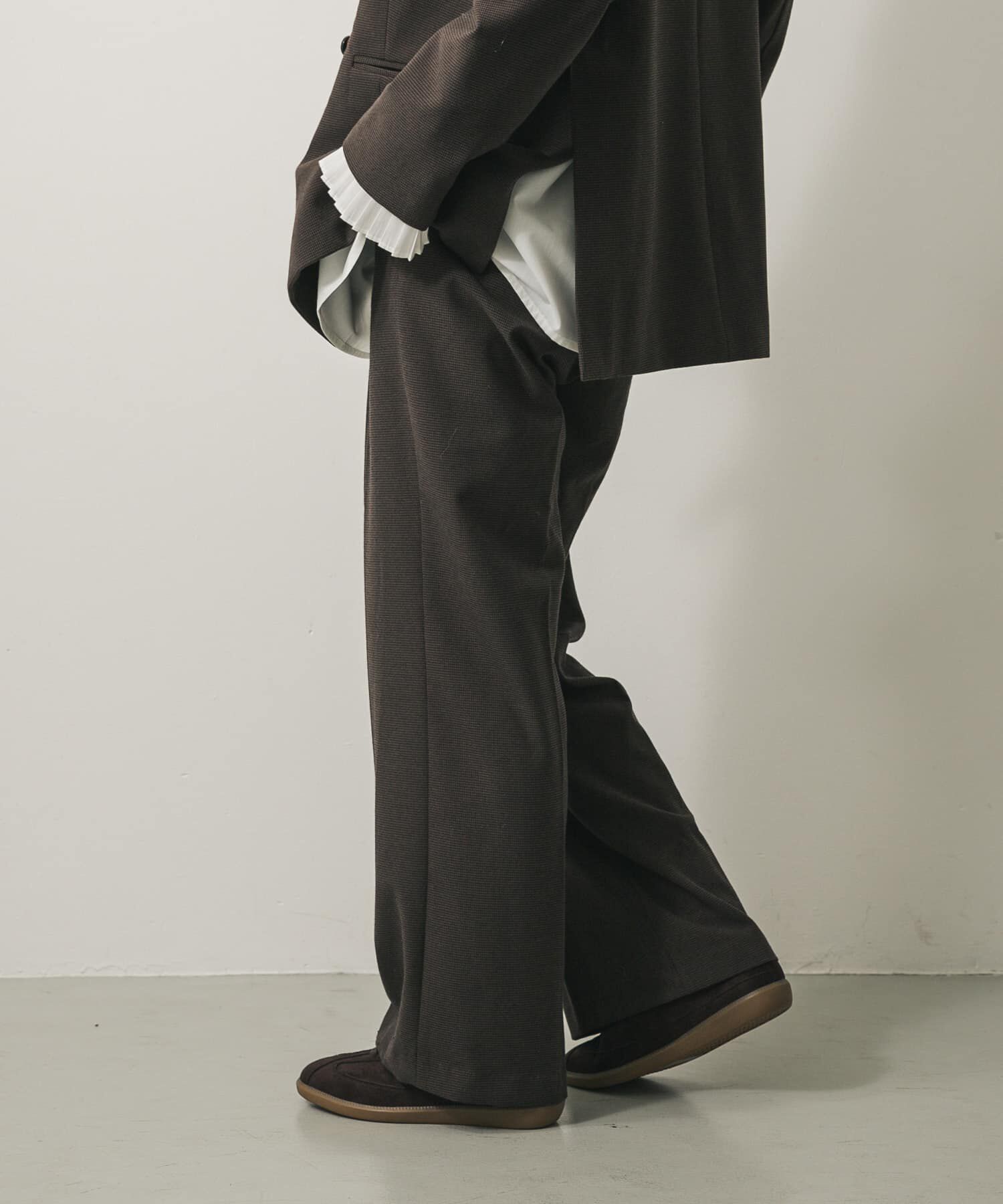 SENSE OF PLACE by URBAN RESEARCH「センタープレスストレートパンツ」|その他|